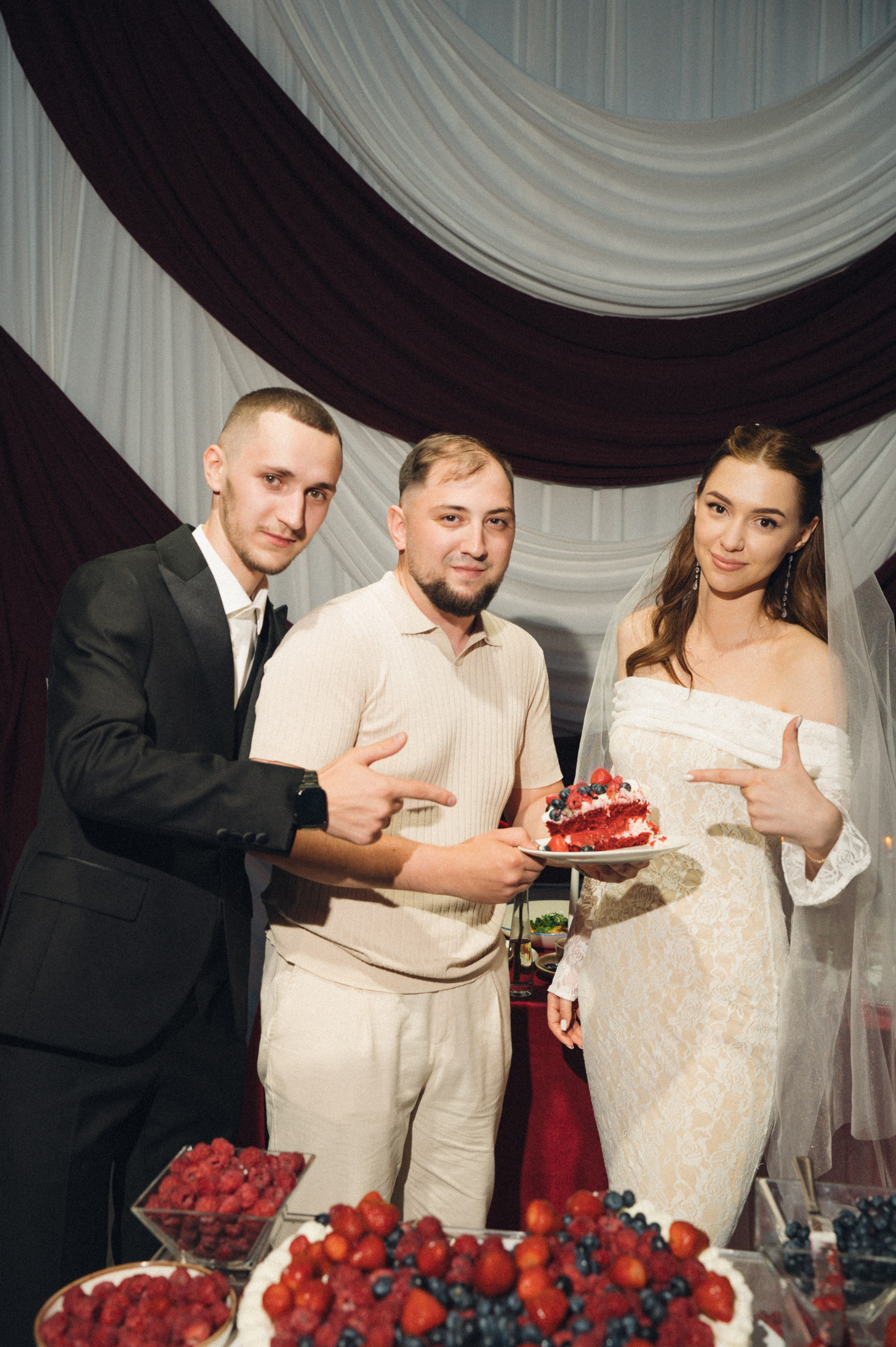 Дарья и Артём. Репортажный и свадебный фотограф в Сургуте