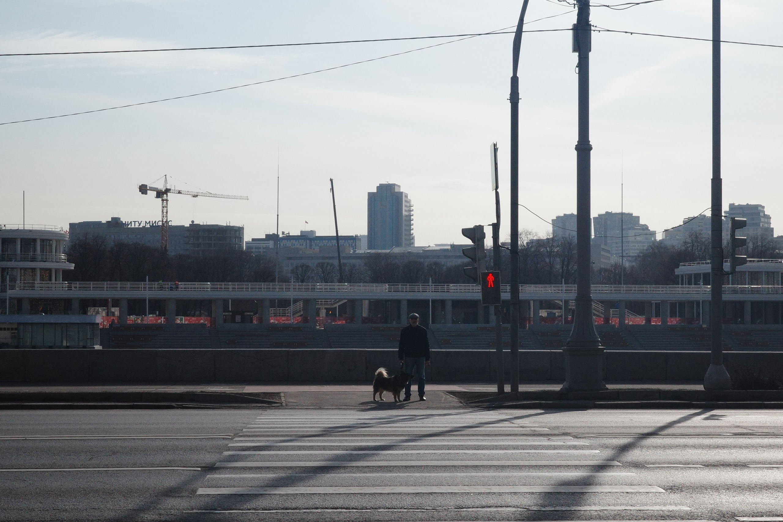 #45: Фрунзенская набережная / март 2026. Проект «Фотокладовка»: блог уличной фотографии в формате street photo