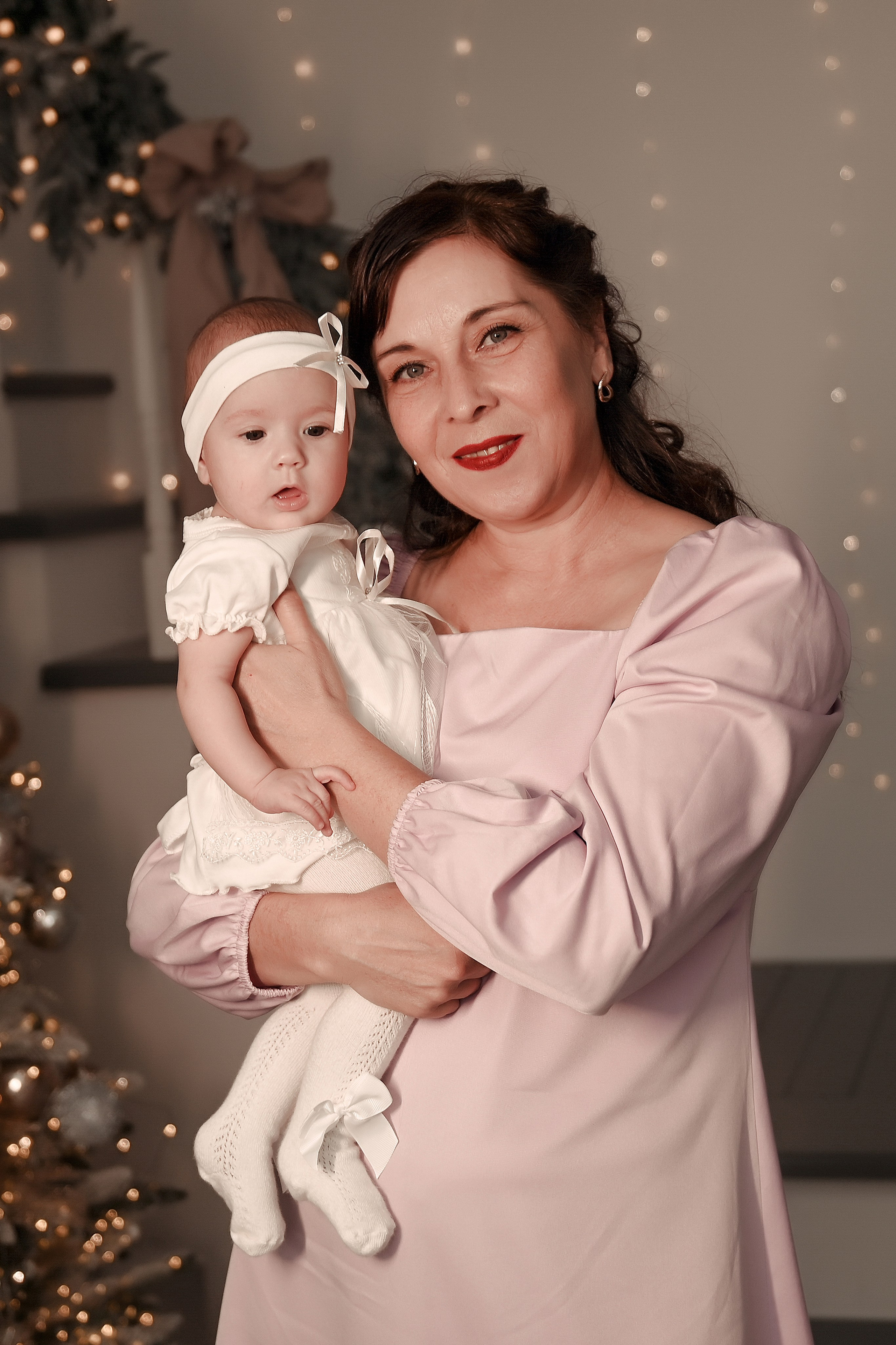 Новогодняя семейная. Свадебный, семейный, детский, контент фотограф в Омске Максим Ильин