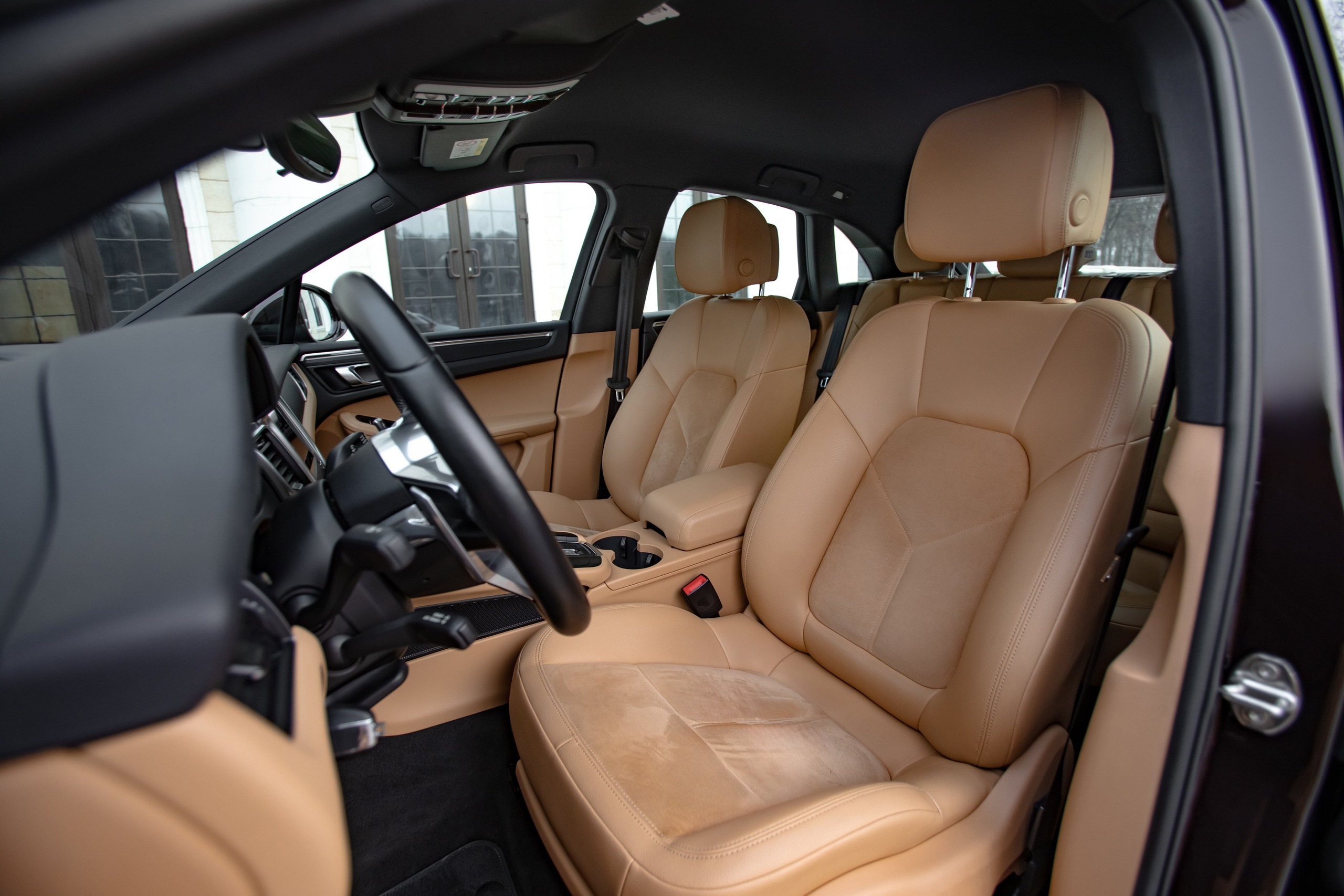 Porsche Macan. Автомобильный фотограф в Москве Андрей Емельянов