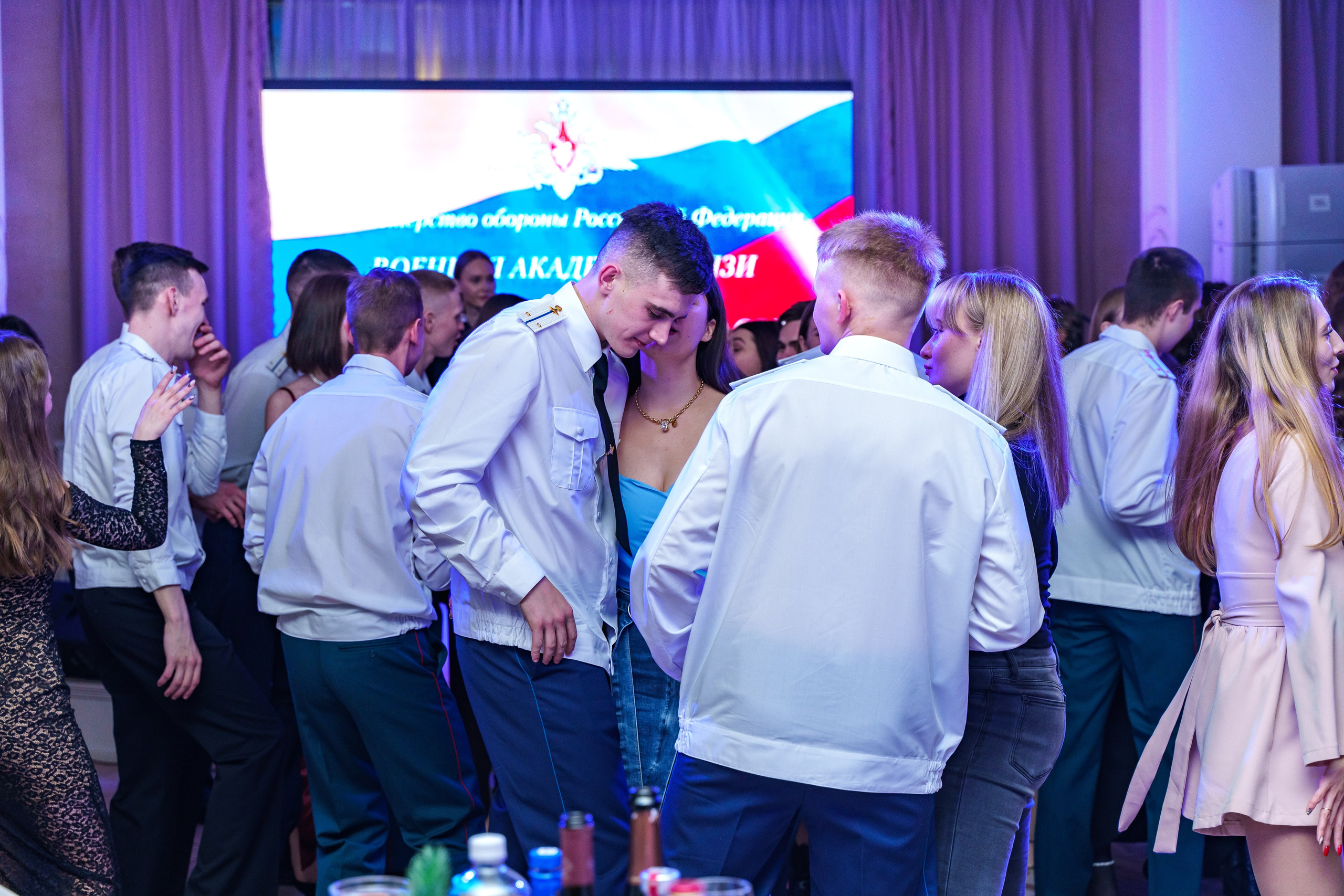 Фотосъемка выпуска военной академии и вручение дипломов