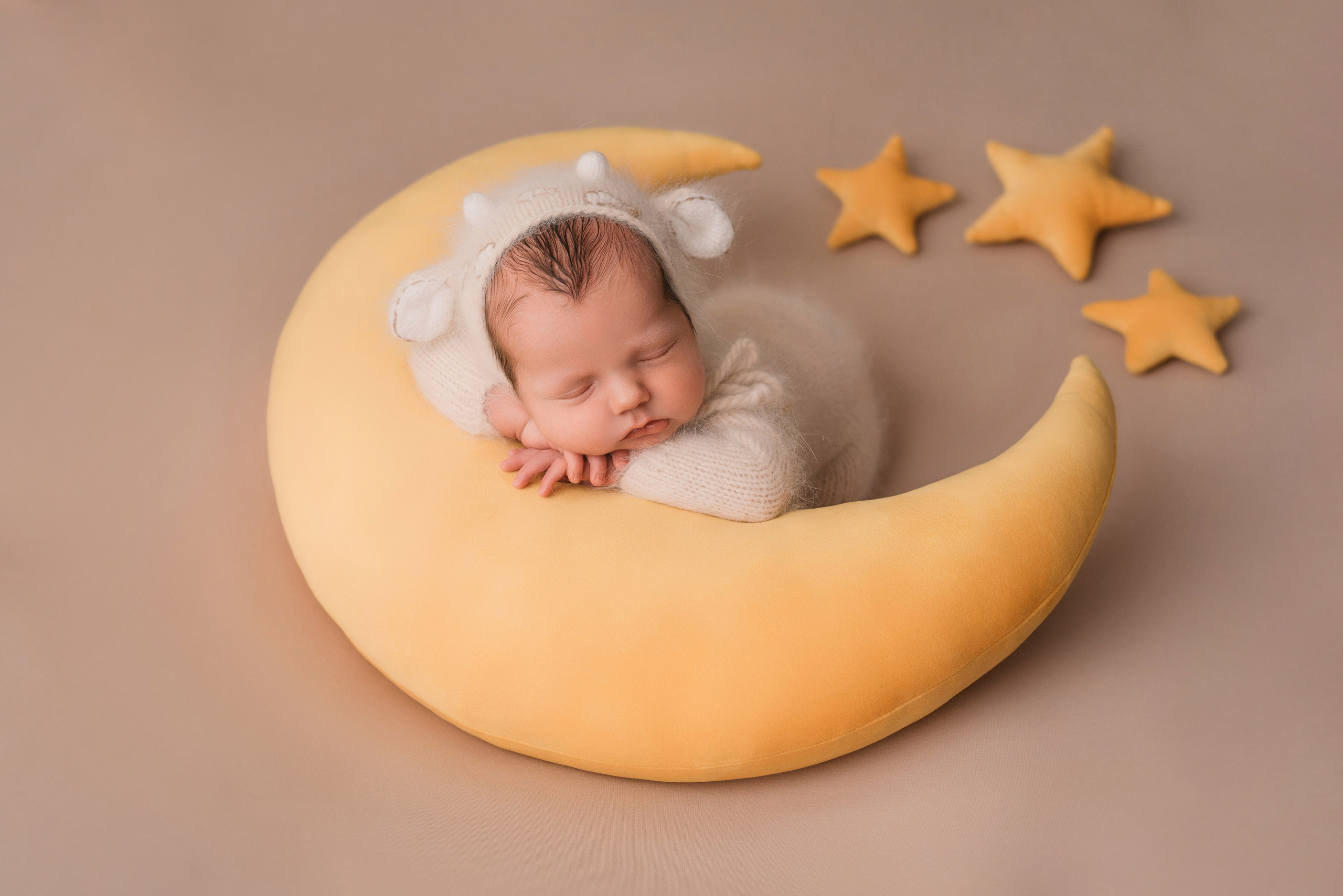 Лев. Фотограф новорожденных Белгород