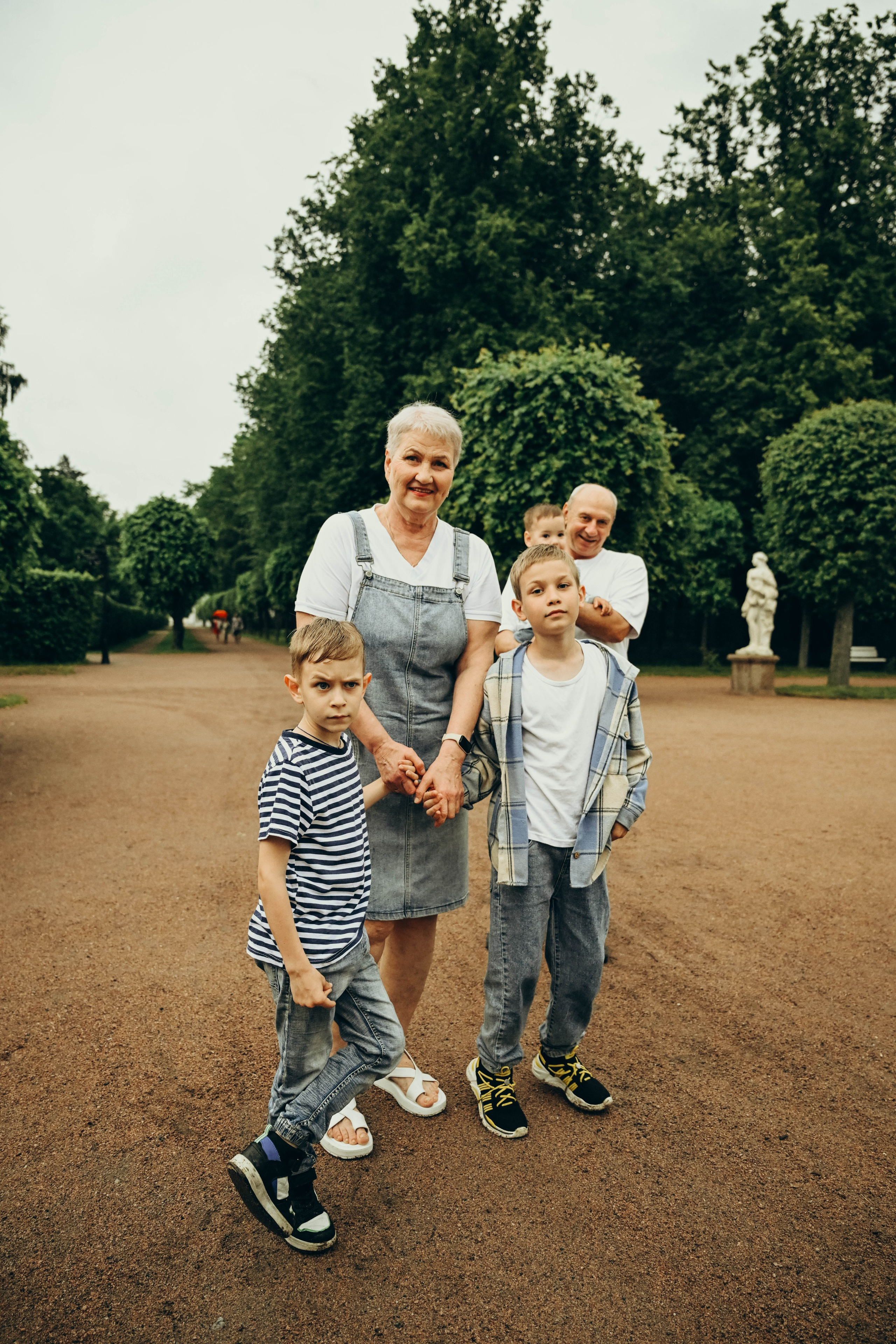 Большая семья в Кусково. Семейный фотограф в Москве Люберцах Ирина Вронская