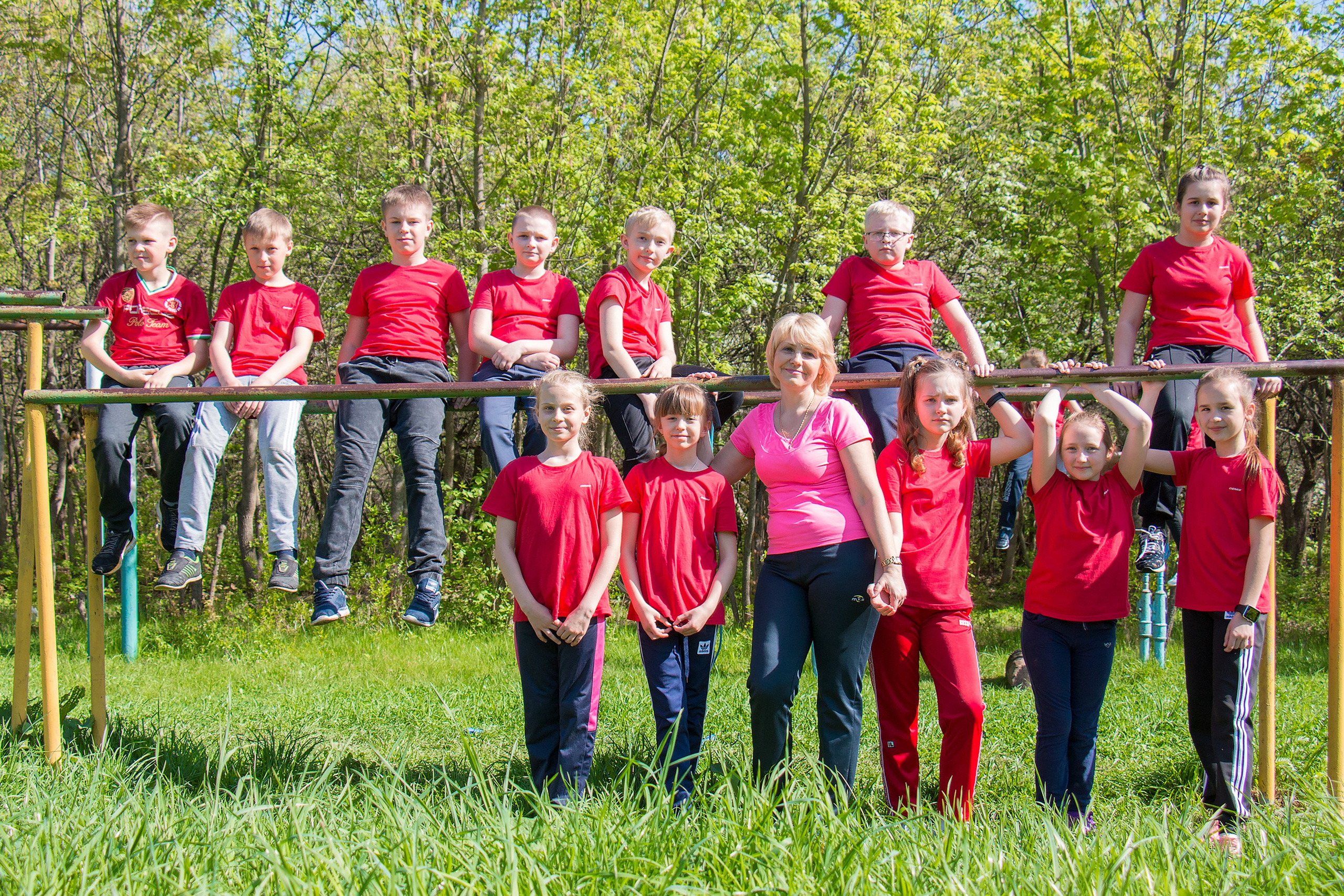 Сюжетные фотографии. Выпускные альбомы и фильмы