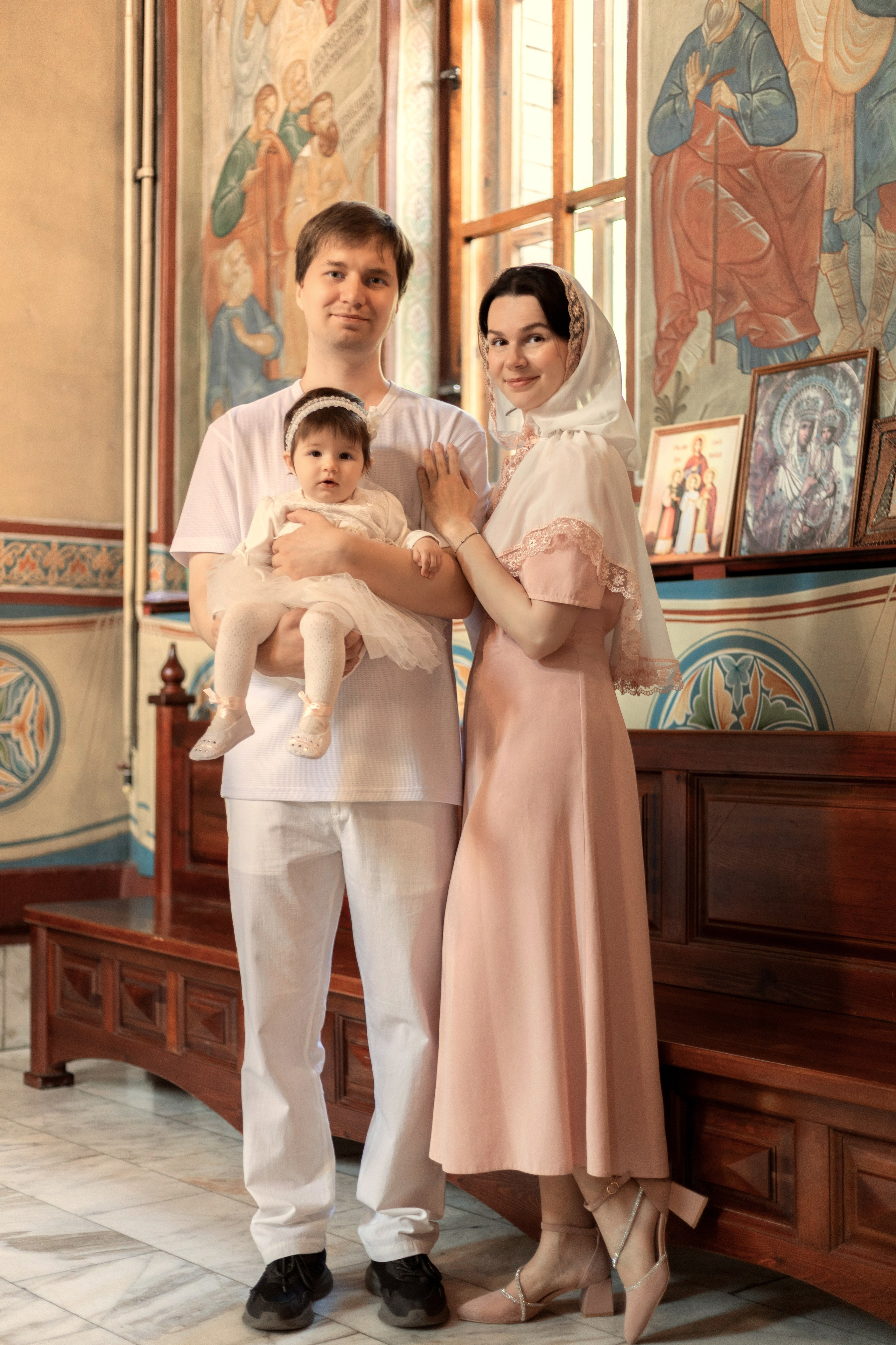 Таинство Крещение Антонины. ТОП Фотограф на Крещение и Венчание Железногорск Алексей Мещеряков