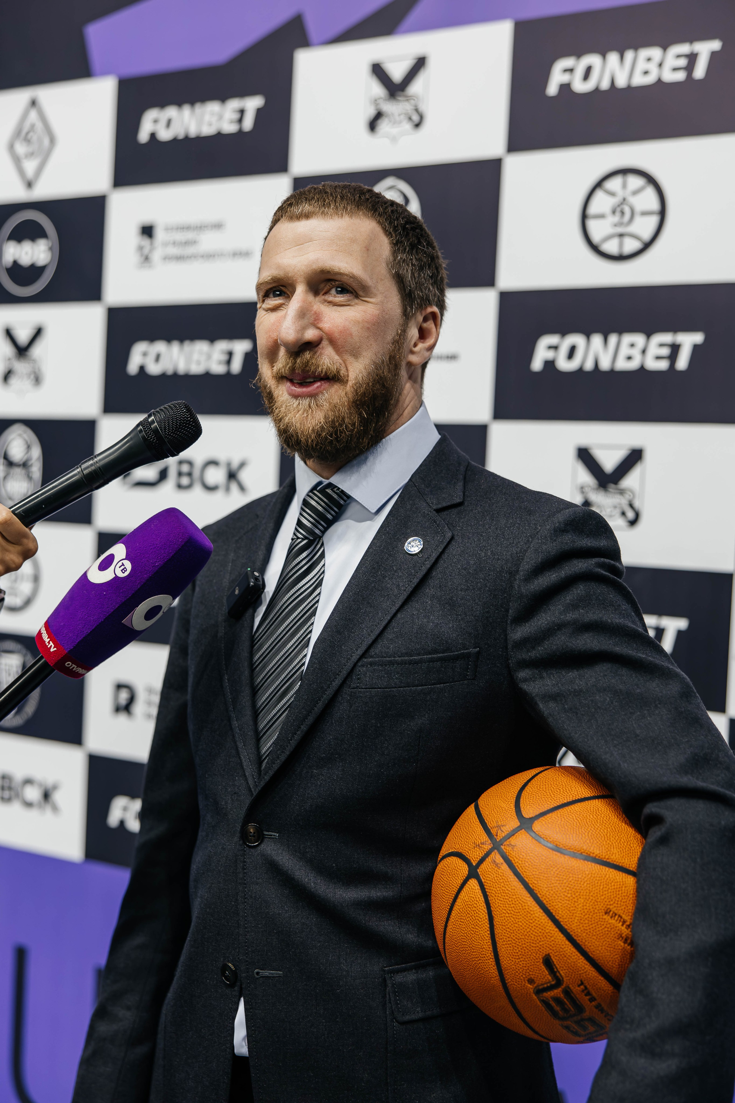 Баскетбол — Динамо. Репортажный и свадебный фотограф во Владивостоке Максим Цой