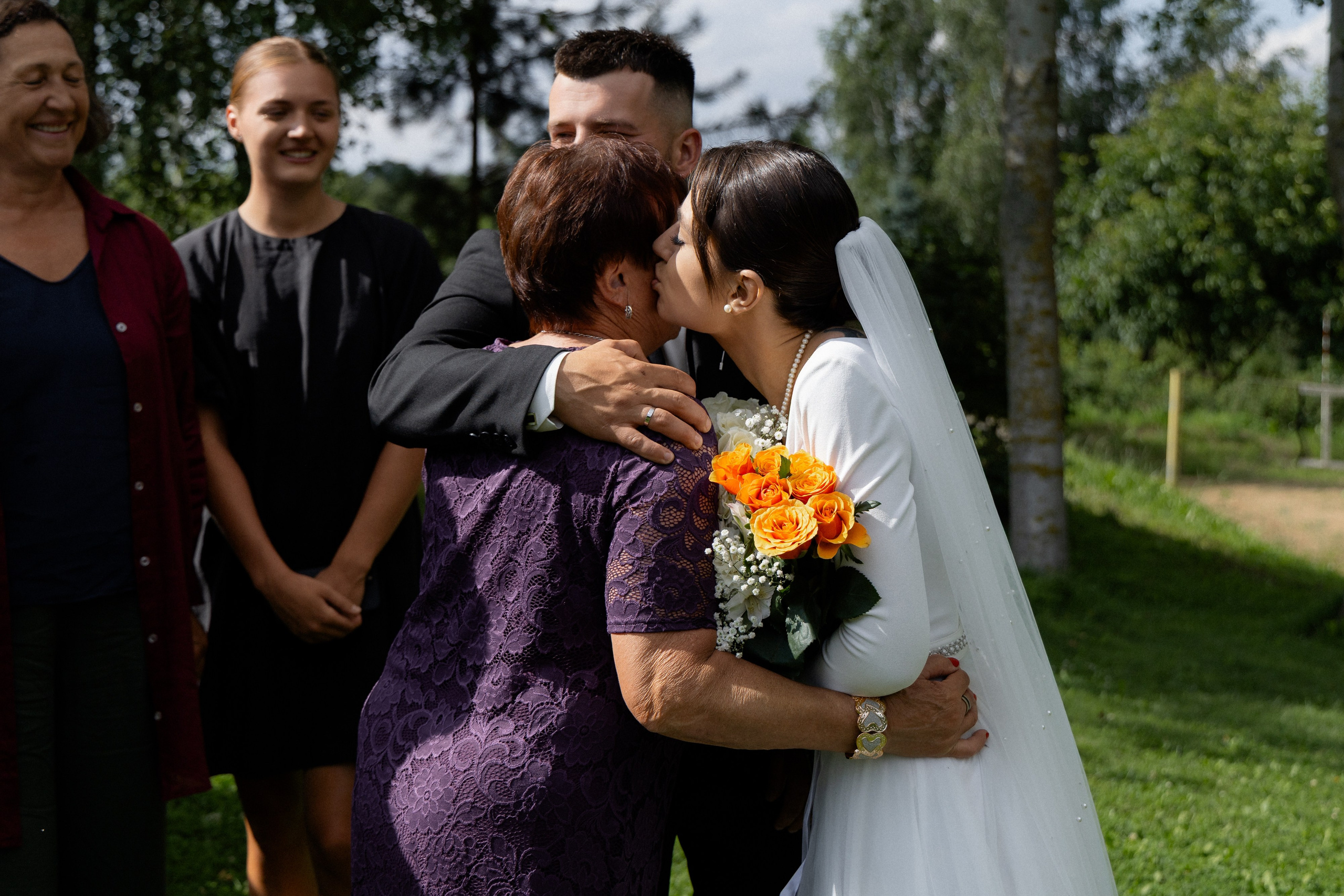 Свадебная фотосессия в агроусадьбе Лабодянка в Минске. Свадебный фотограф в Минске/Беларуси Сергей Спиридонов