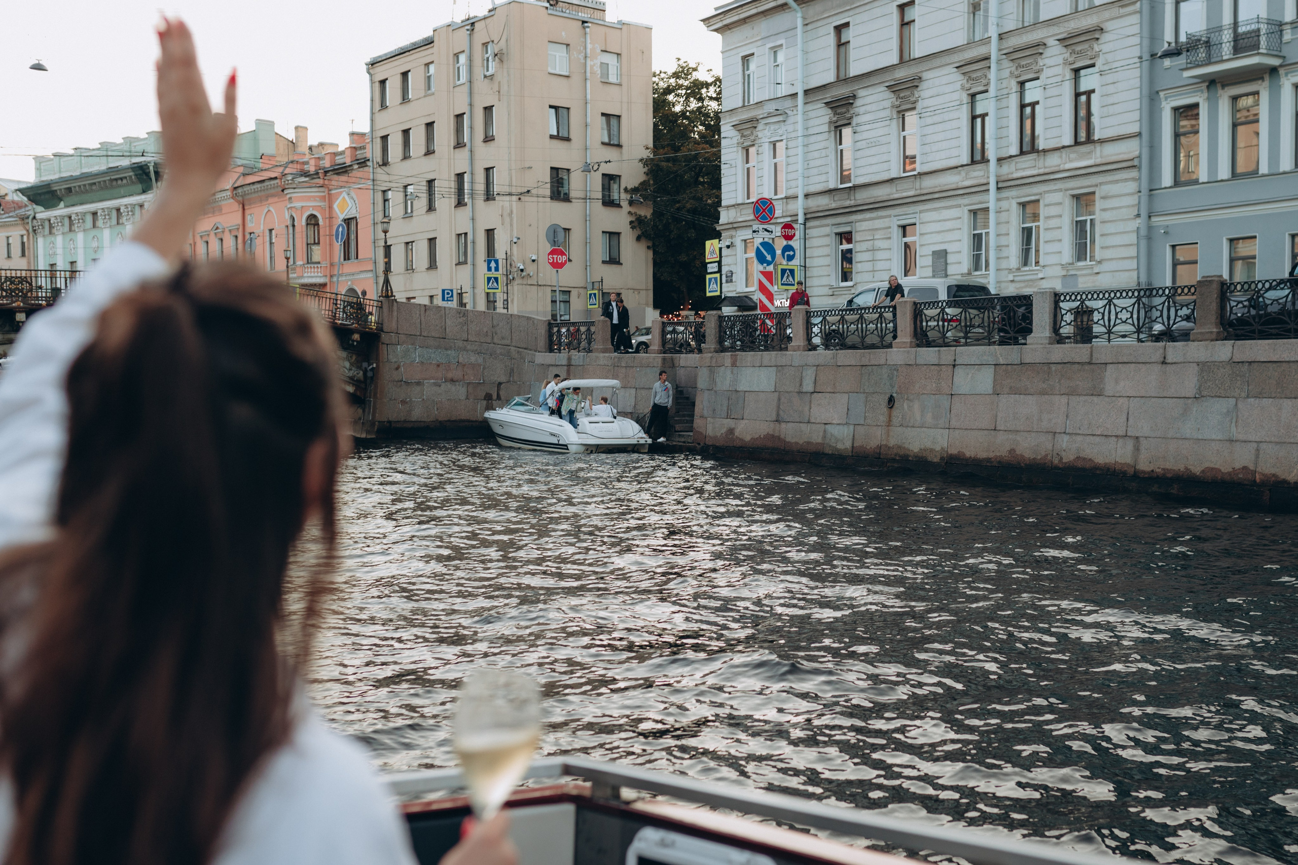 Прогулка на катере. Фотограф Ксюша Белоносова