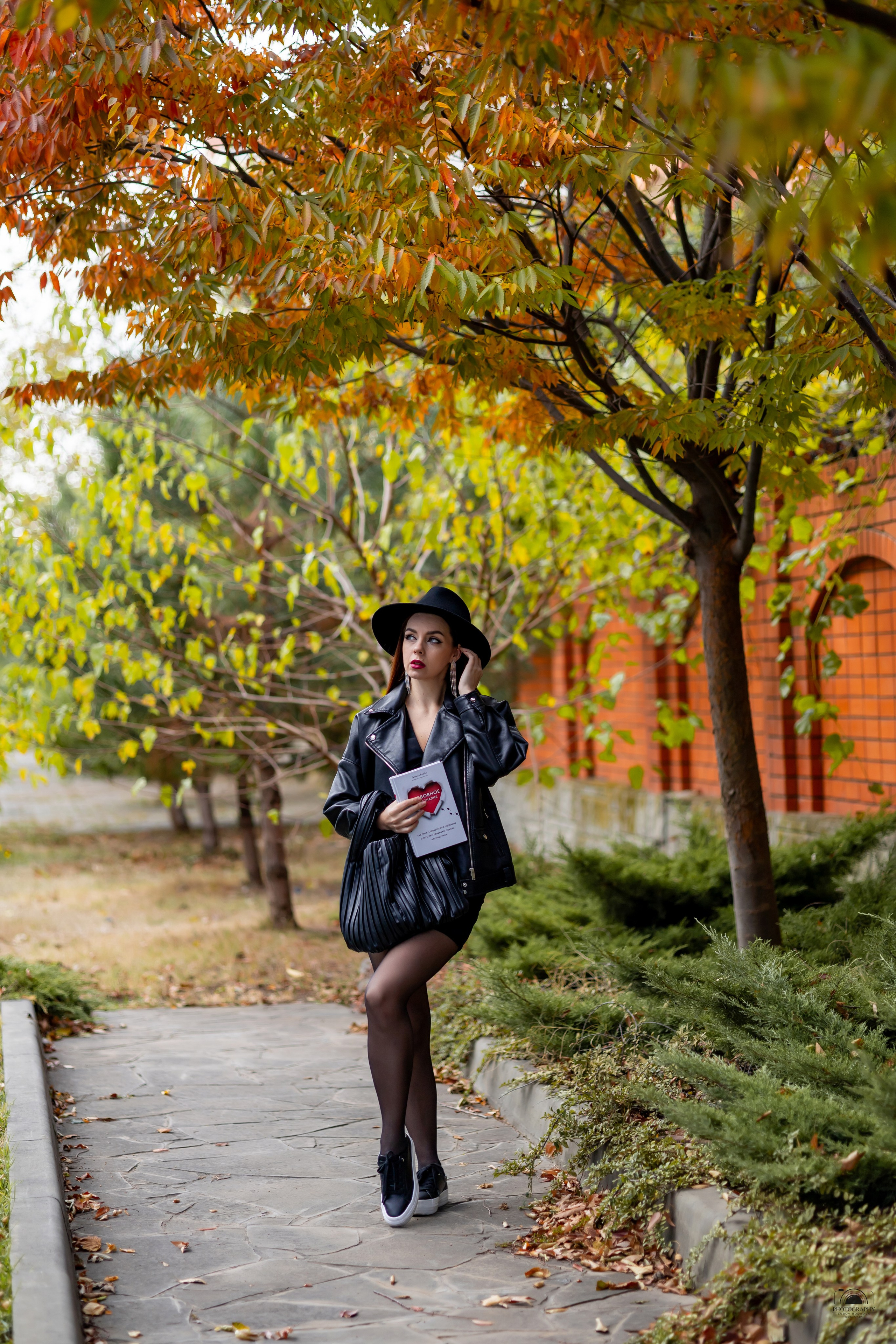 Юлия. Утренняя прогулка. Семейный и портретный фотограф в Геленджике Любовь Бодрова