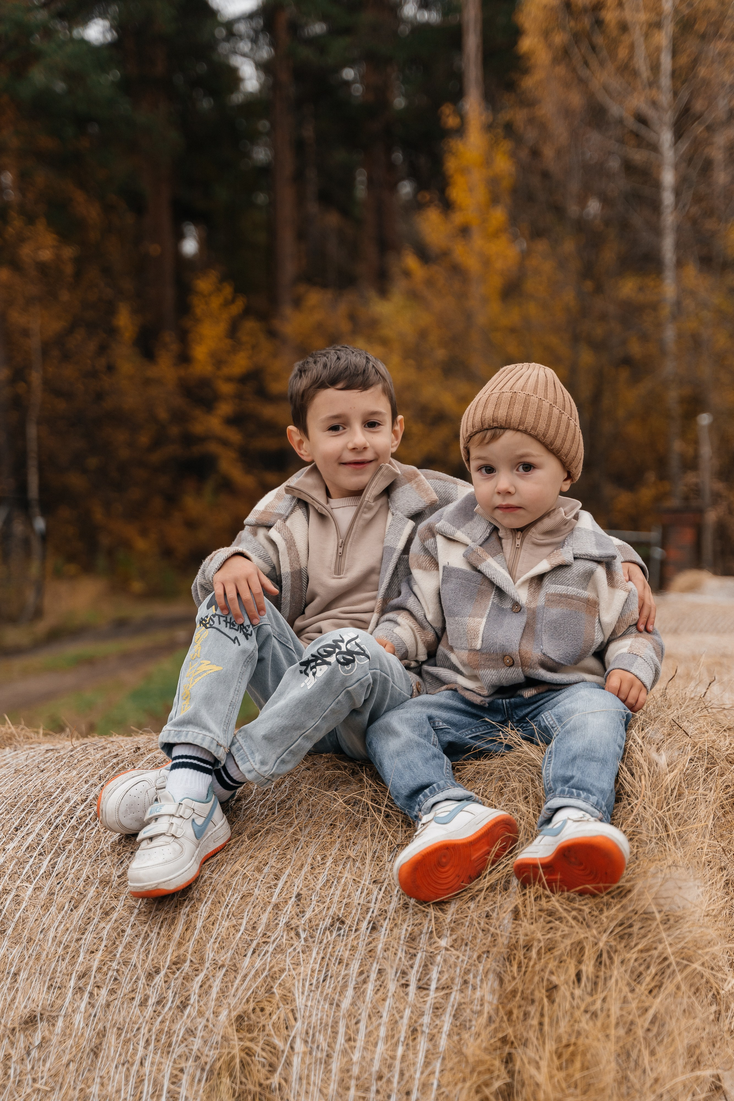 Никита, Аня, Лёва и Миша. Волик Мария