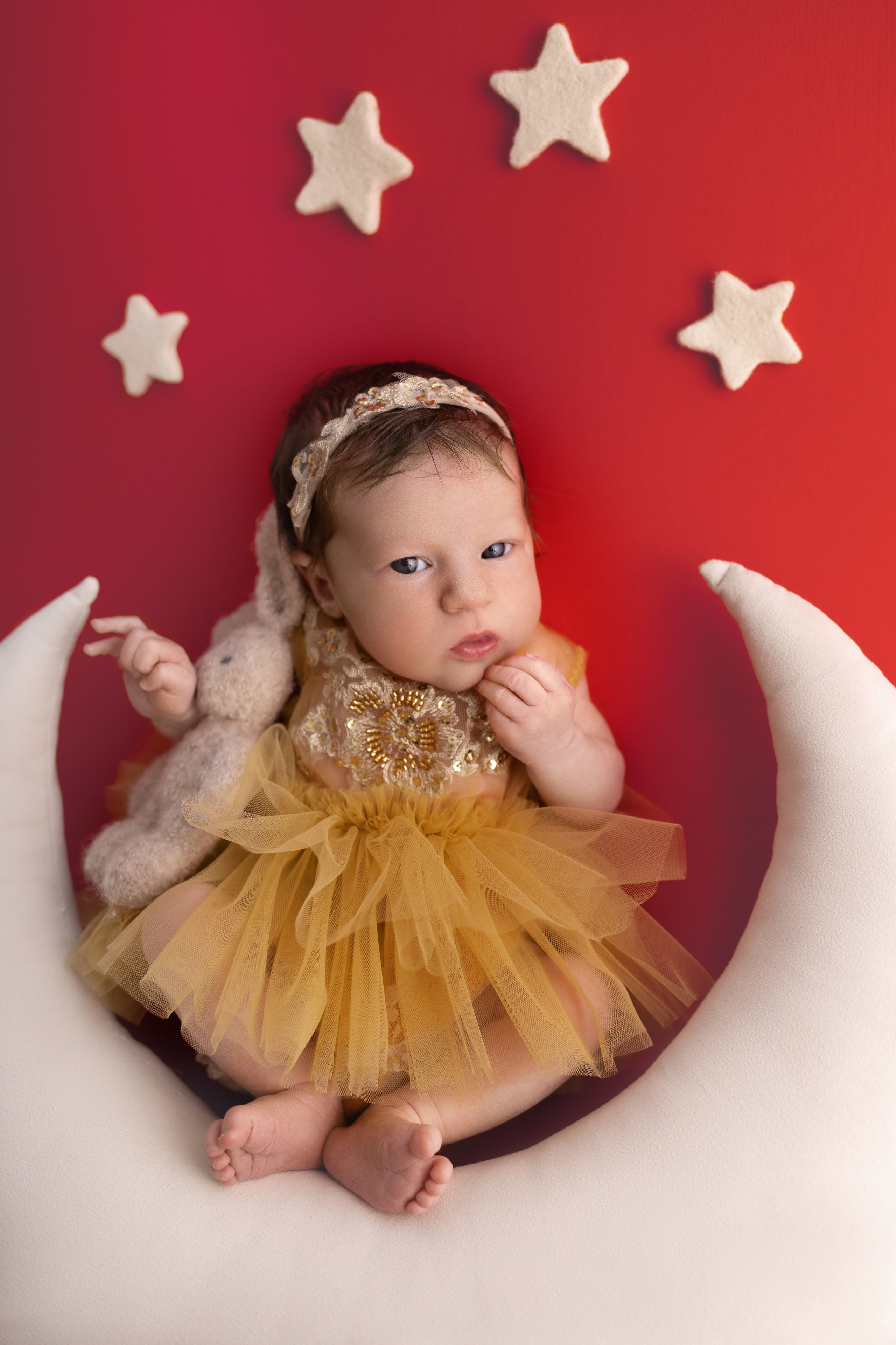 Классическая фотосессия малыша. Фотограф новорожденных малышей в Омске и Омской области Эльвира Камаева