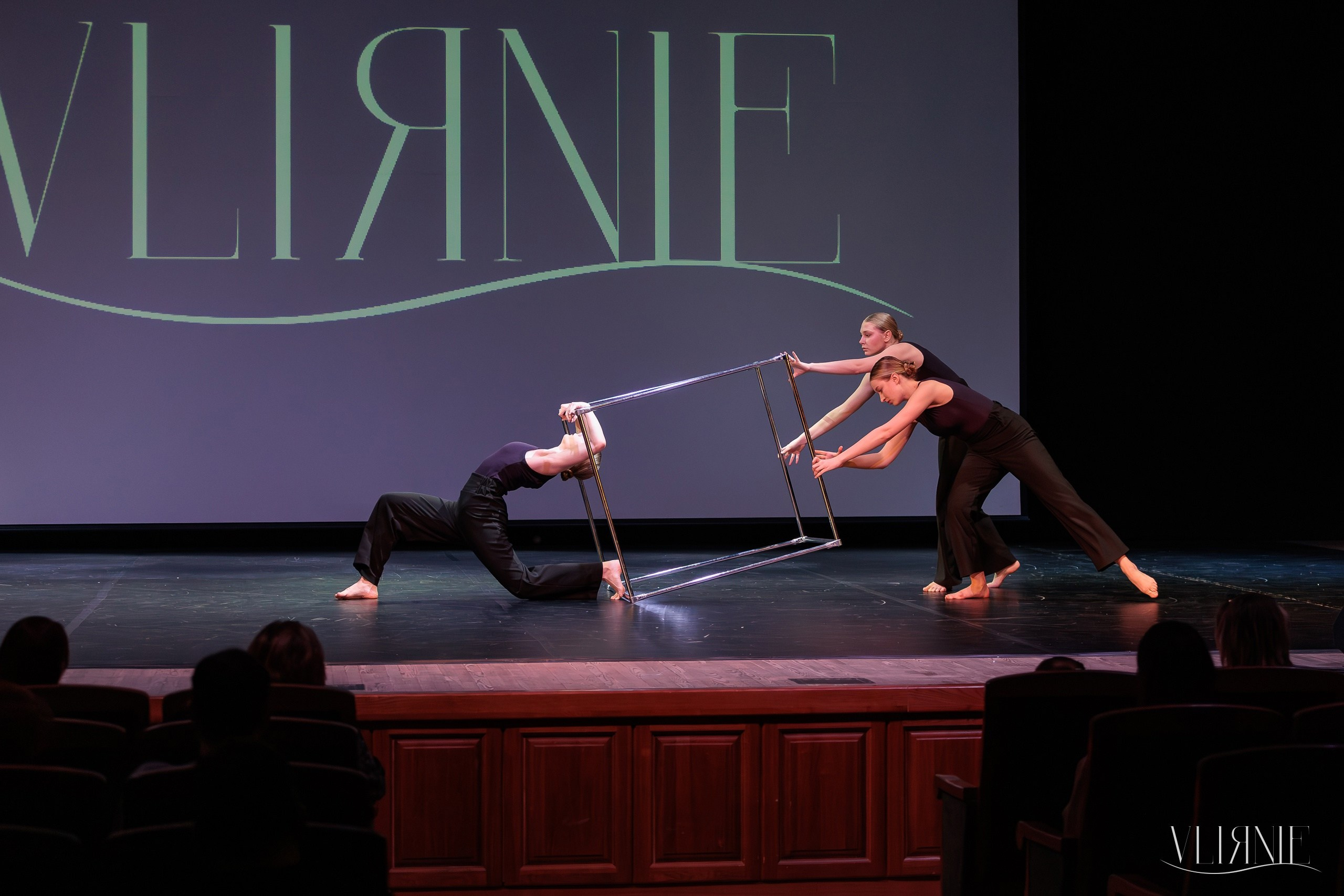 Танцы. Репортажный фотограф в Новосибирске Максим Денисенко