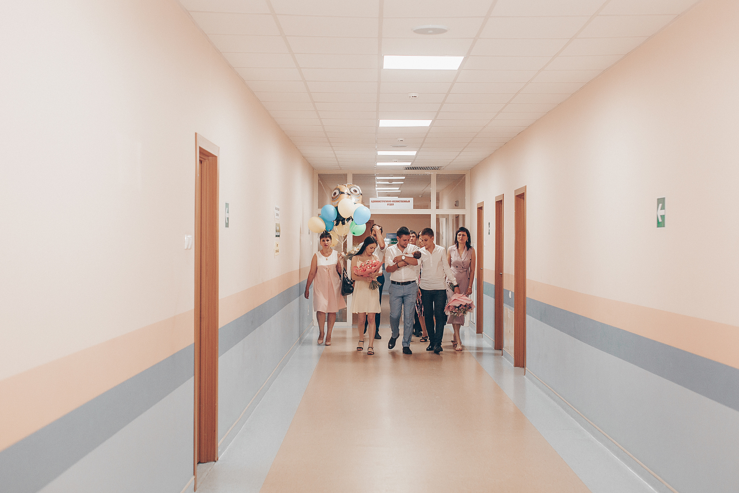 Выписка с Перинатального центра. Свадебный и семейный фотограф/видеограф в Краснодаре Наталья Осинская