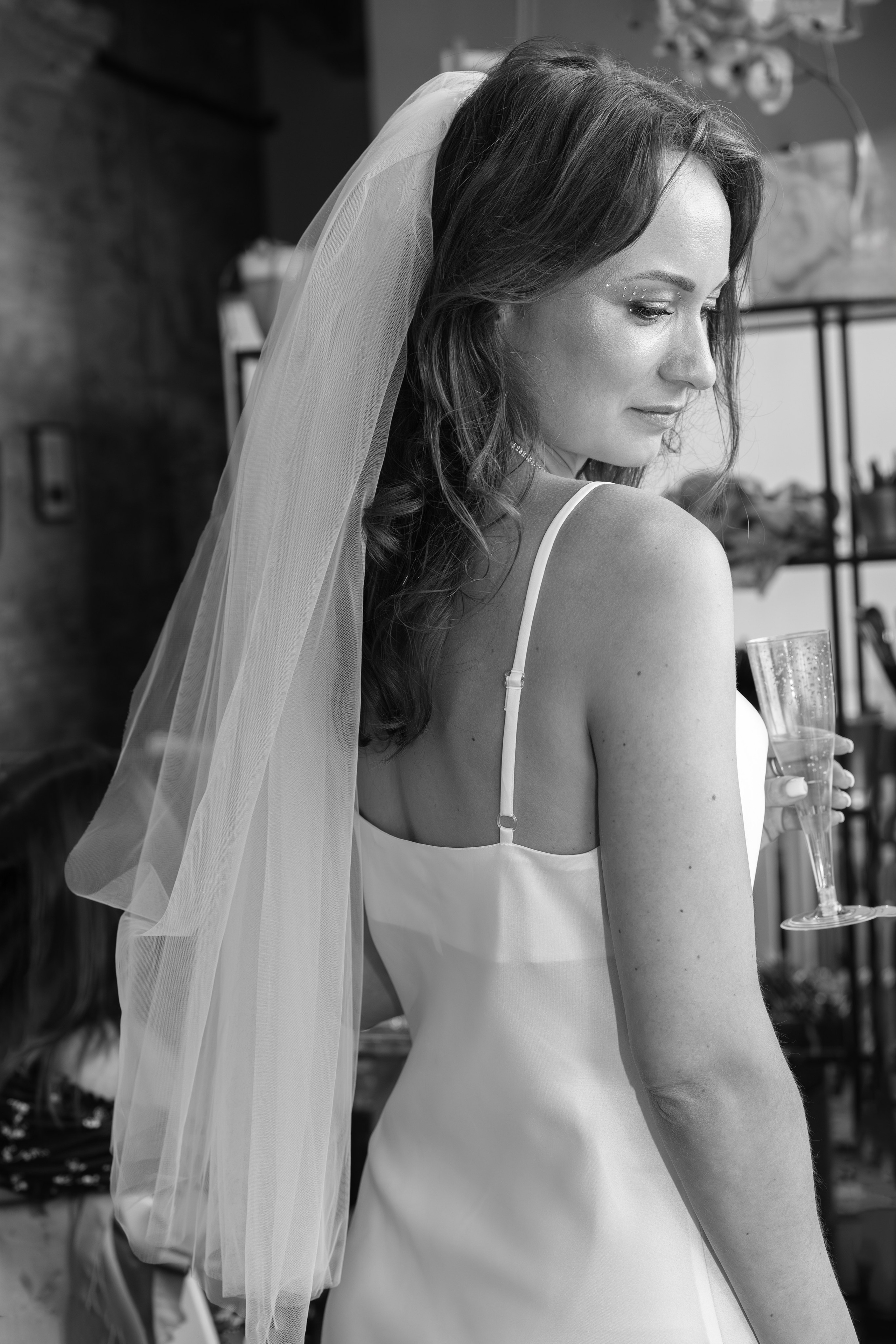 Chao, Khromova!. Главная