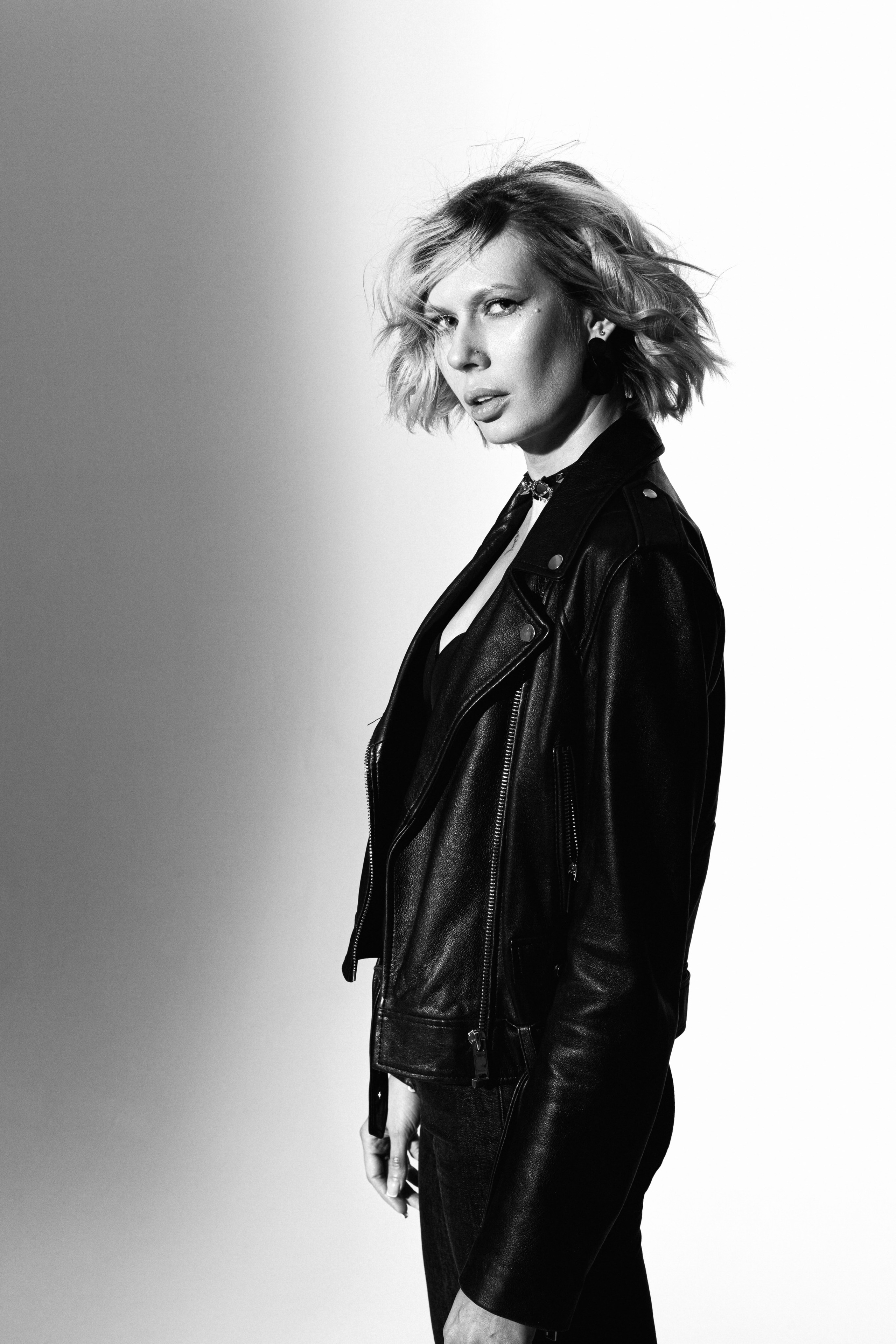 Женский портрет в фотостудии в городе Ростове