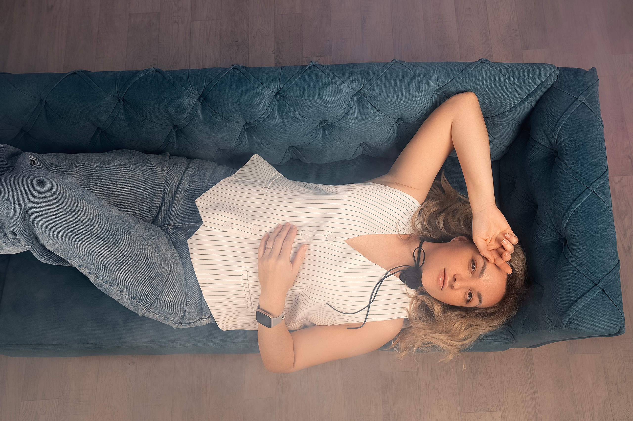 Студия в Волгодонске: портрет женщины в художественных условиях. Фотограф — Елизавета Жуйкова.