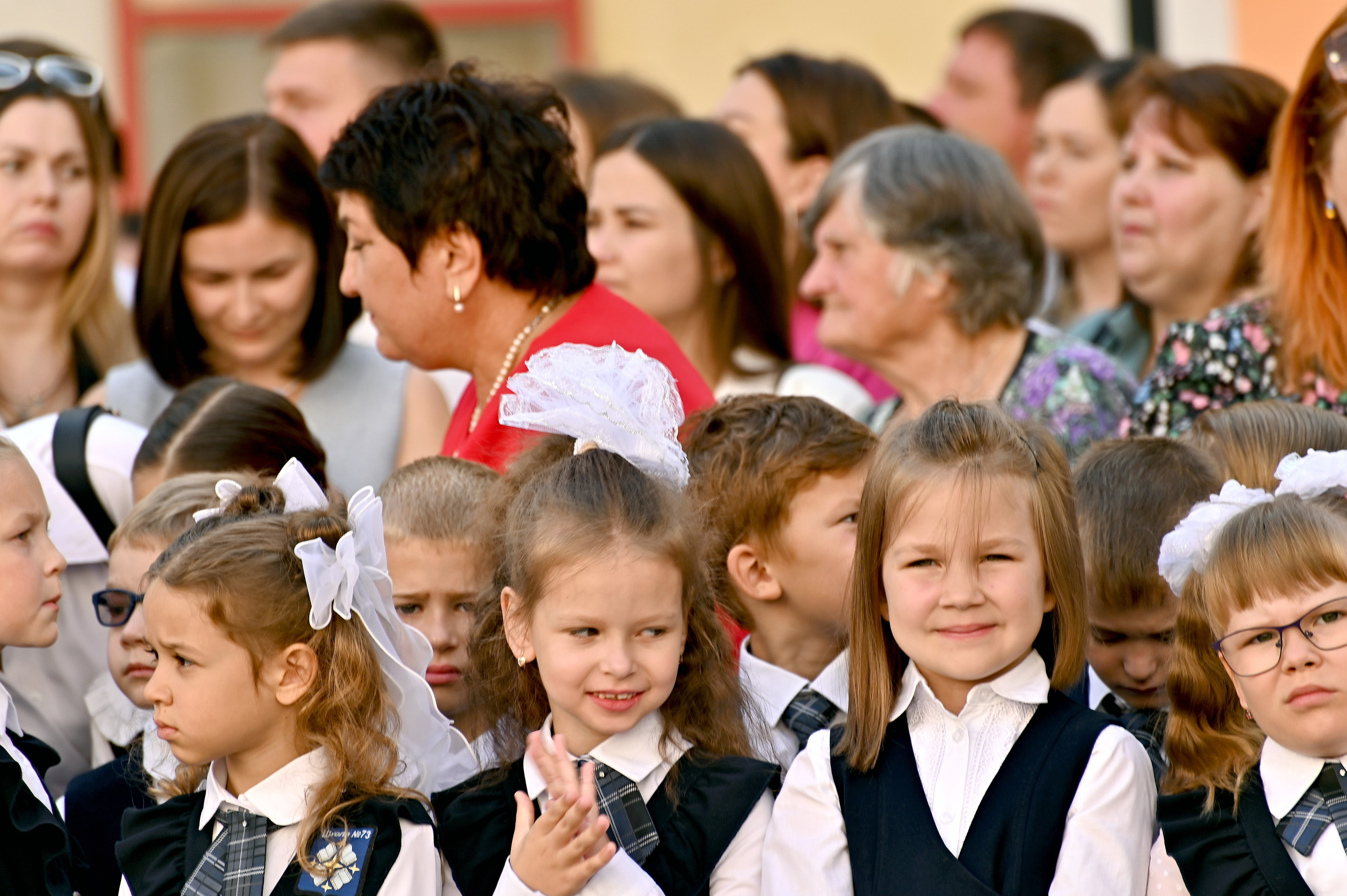 Первоклассник. ФОТОГРАФ ВАШИХ МЕРОПРИЯТИЙ РЯЗАНЬ СЕРГЕЙ КЛЮЕВ Концертная фотография близка к репортажу и портретной съемке
