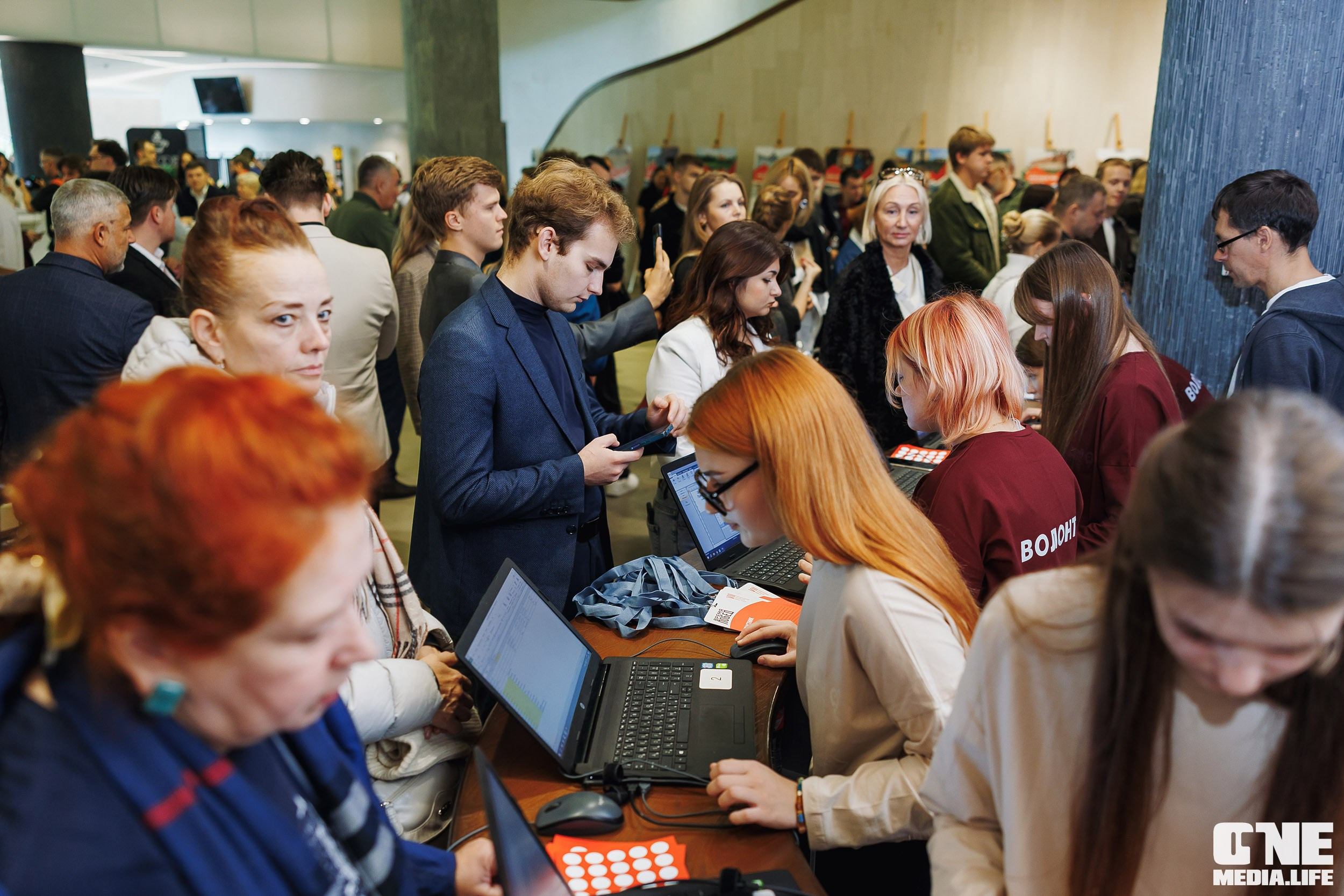Фоторепортаж VII Международный форум «Вселенная бизнеса. Время Побед». One Media Life: фоторепортажи, фотоотчеты с мероприятий и заведений