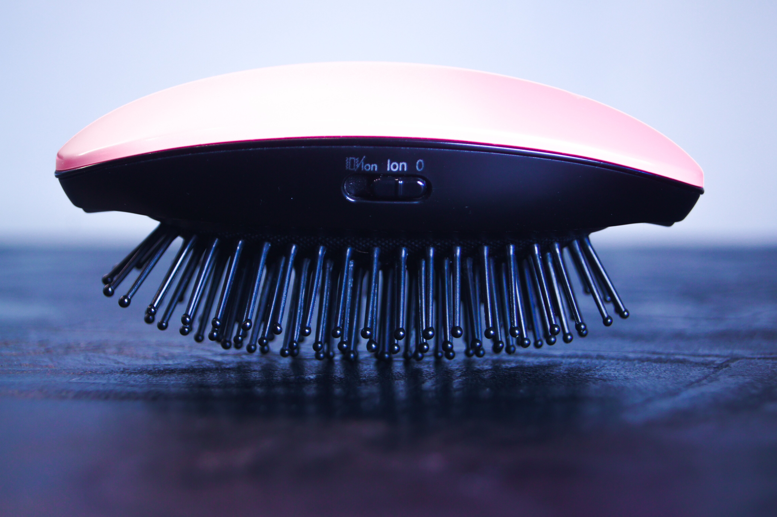 Предметная фотография расчески Xiaomi Yueli. Любовь Каширская — фотограф для малого бизнеса и специалистов