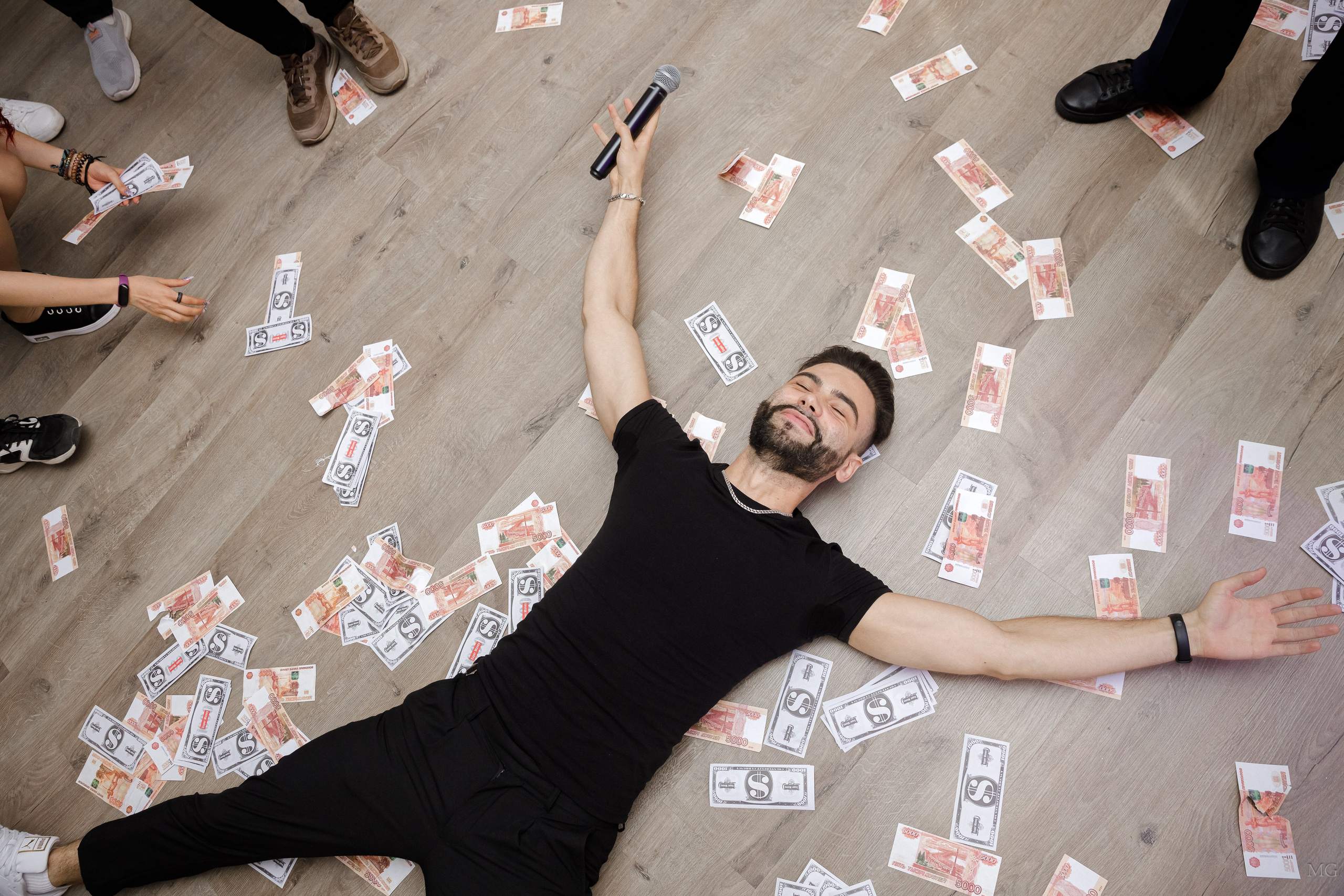 21.06.2024 Выпускной Банкетный зал 9Б. Маша Гонтарь Семейный домашний репортажный фотограф в Санкт-Петербурге