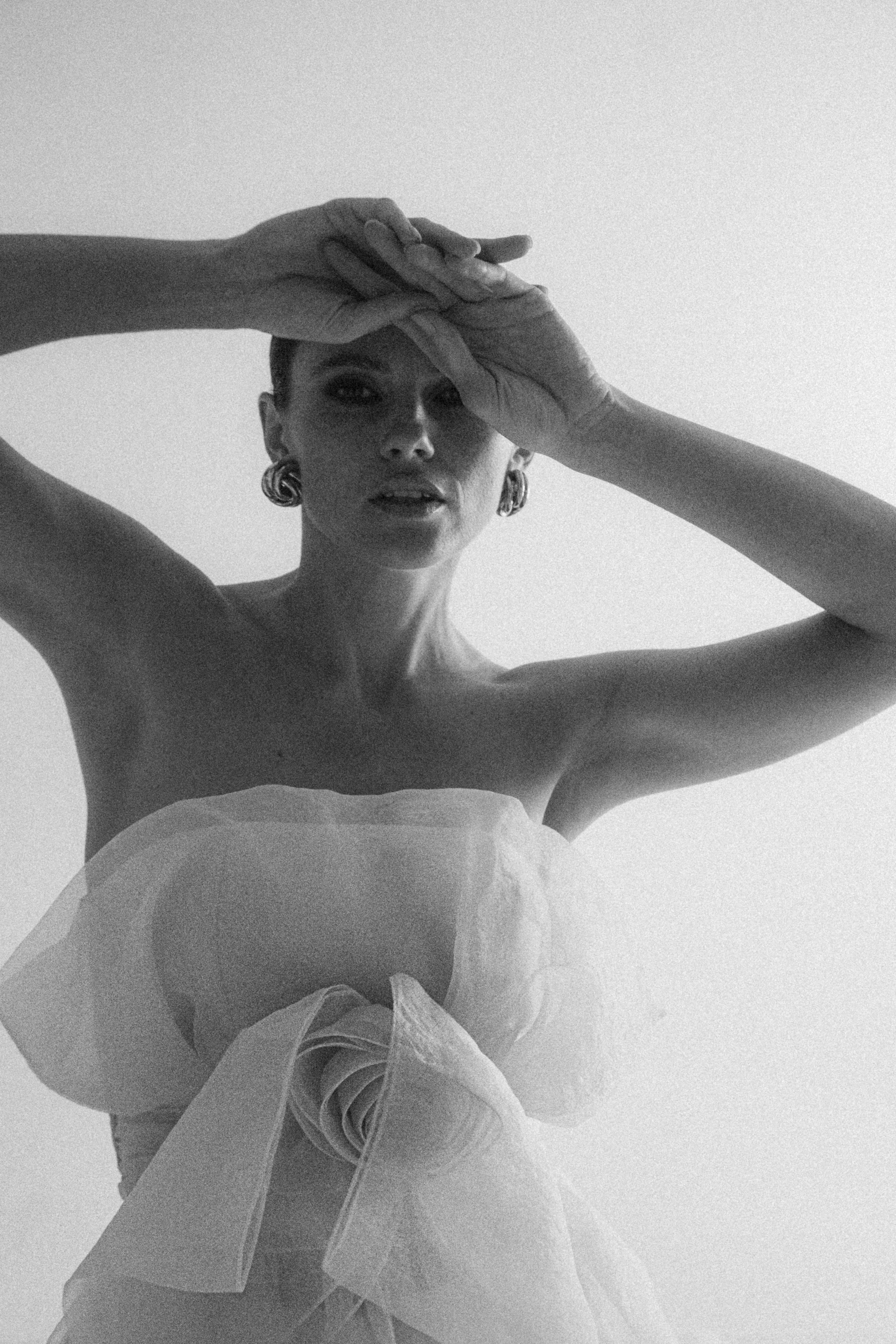 ЖЕНСКИЙ ПОРТРЕТ. Главная