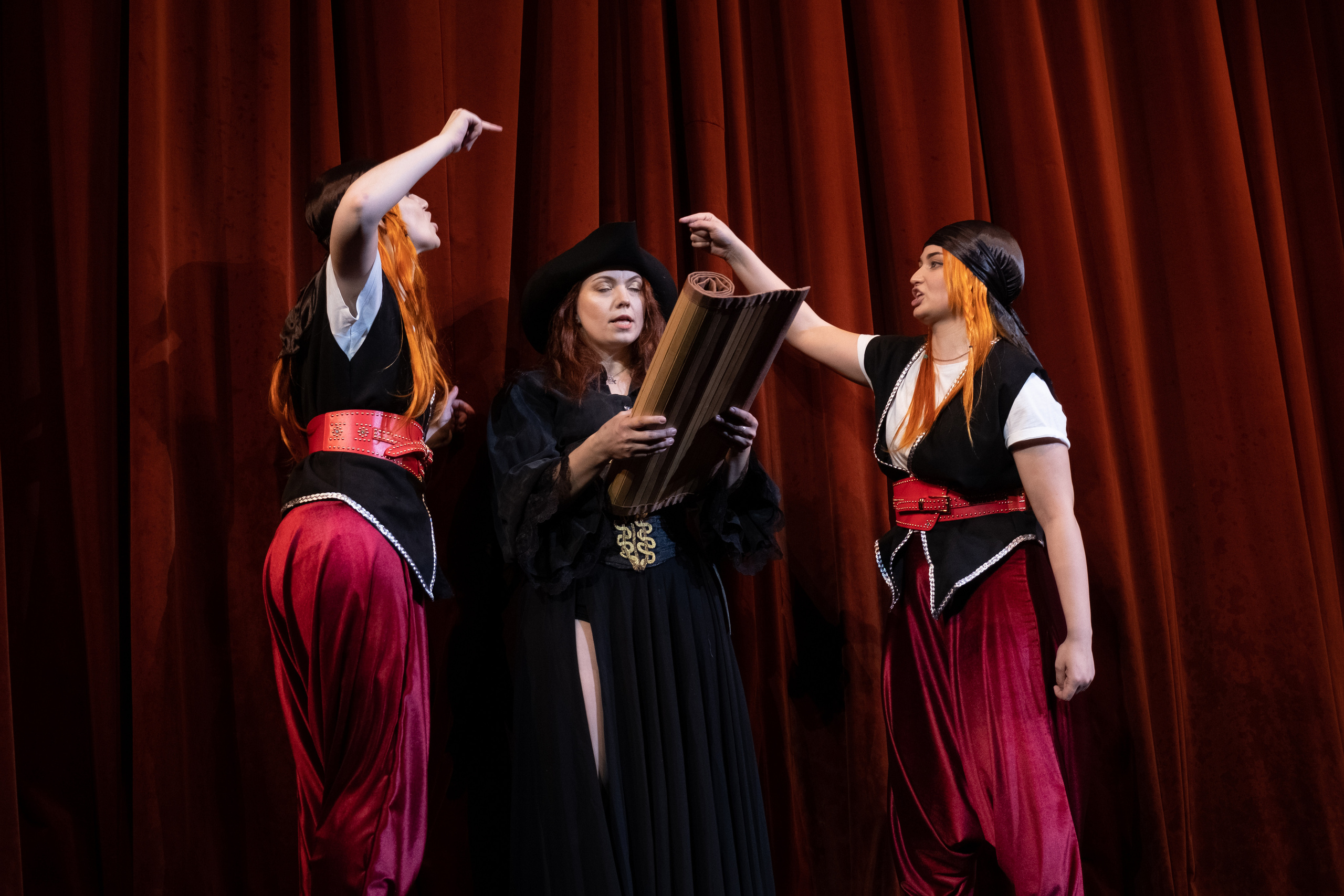 Юбилейный M.Ani.Fest 2023. Репортажный фотограф в Санкт-Петербурге Максим Варбулайнен