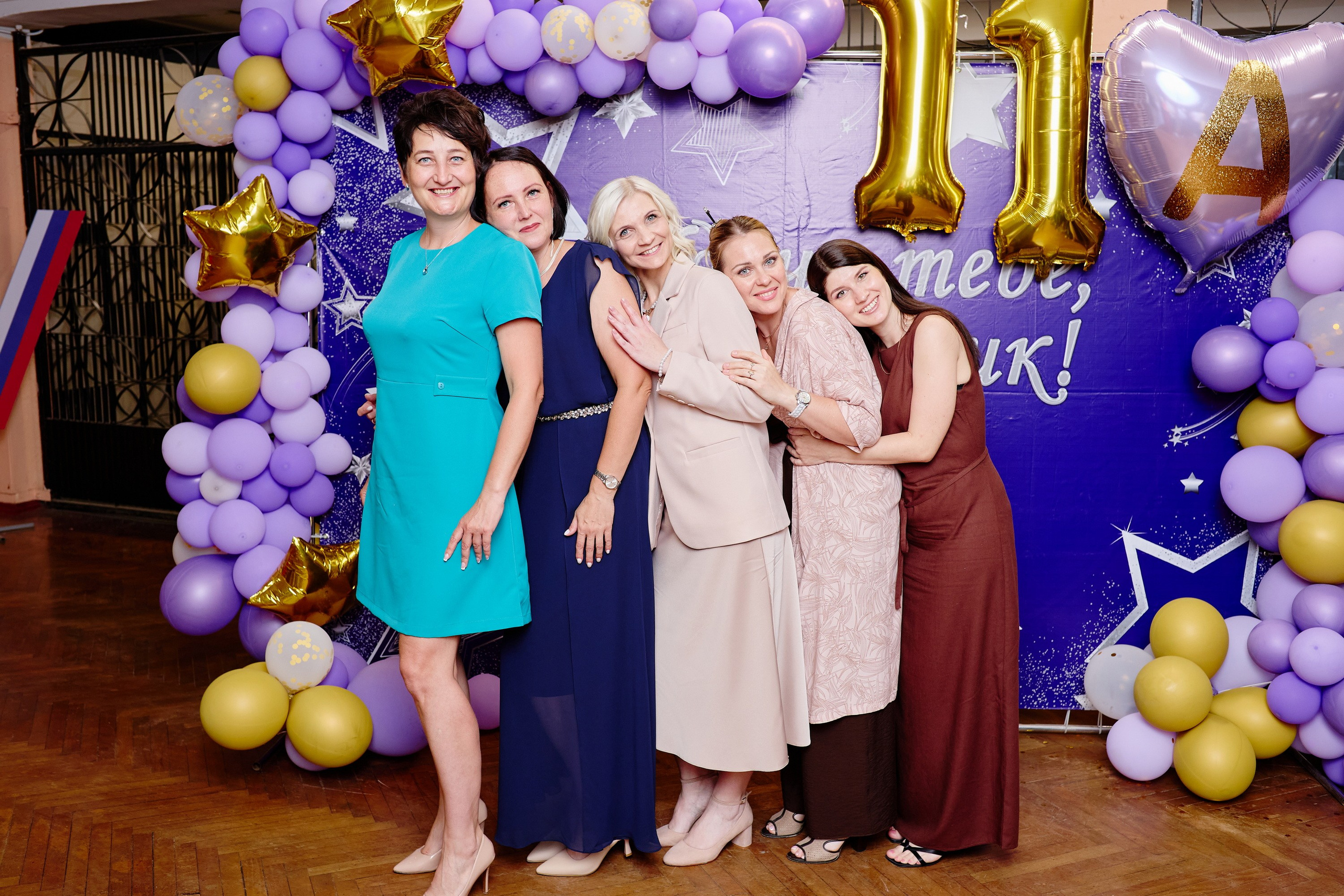 Выпускной 35 Сош. Фотограф Выпускные альбомы Таганрог Сергей Коробченко