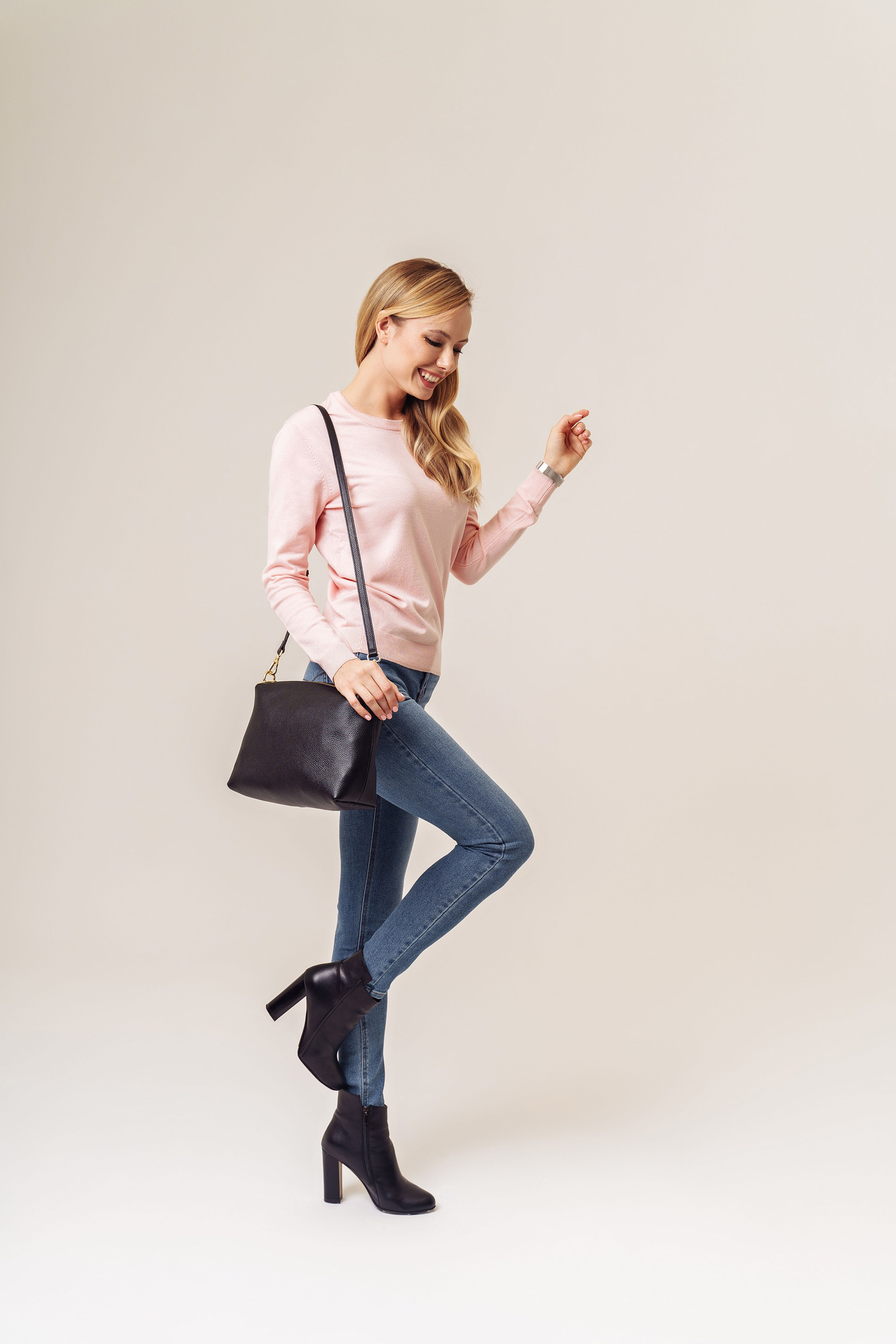 Предметная фотосъемка сумок. Свадебный и портретный фотограф Клипа Максим