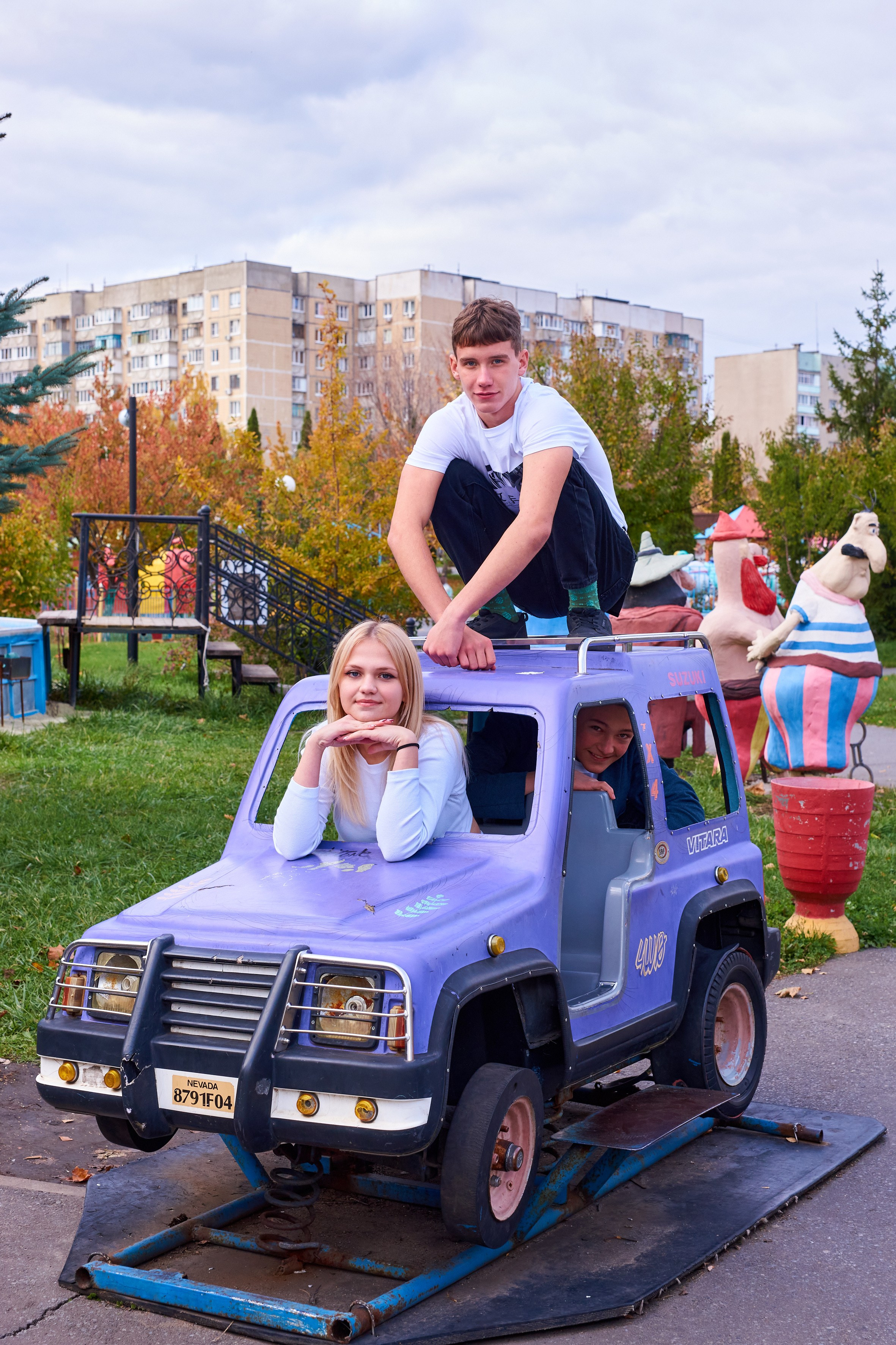 9 класс. Осень в парке. 2022. Childrenfoto.ru