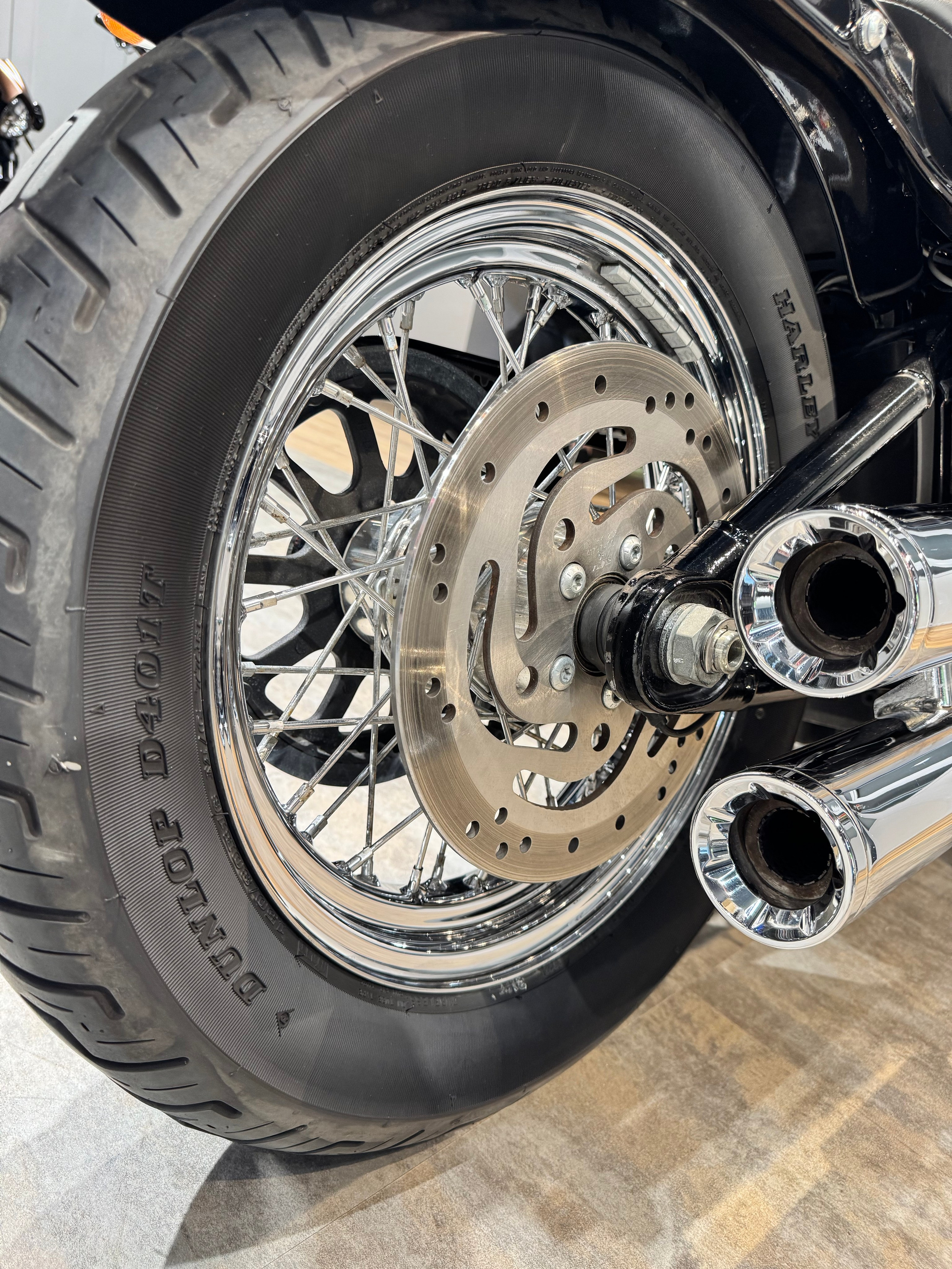 Harley Davidson 2020 Street Bob (Softail) — купить мотоцикл. Hello Davidson, Москва. Только хорошие мотоциклы…