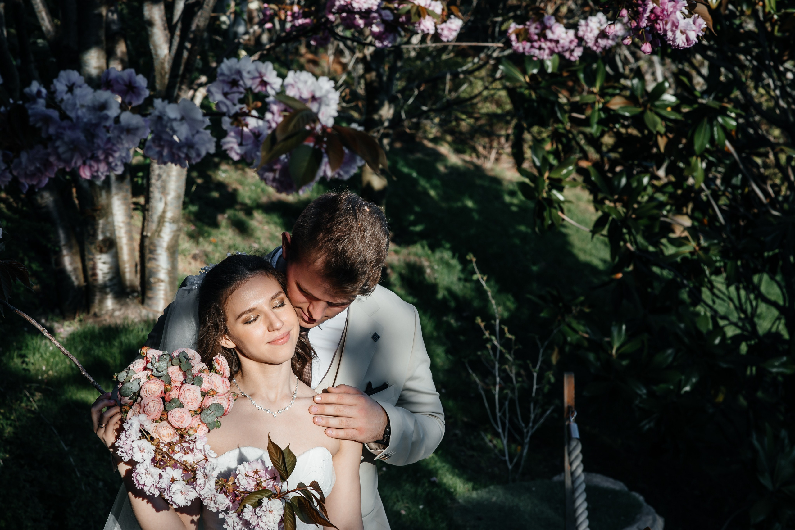 Сакура в Японском саду. Анонс свадьбы для Никиты и Марины. Свадебный фотограф в Крыму и Севастополе Ольга Баскакова