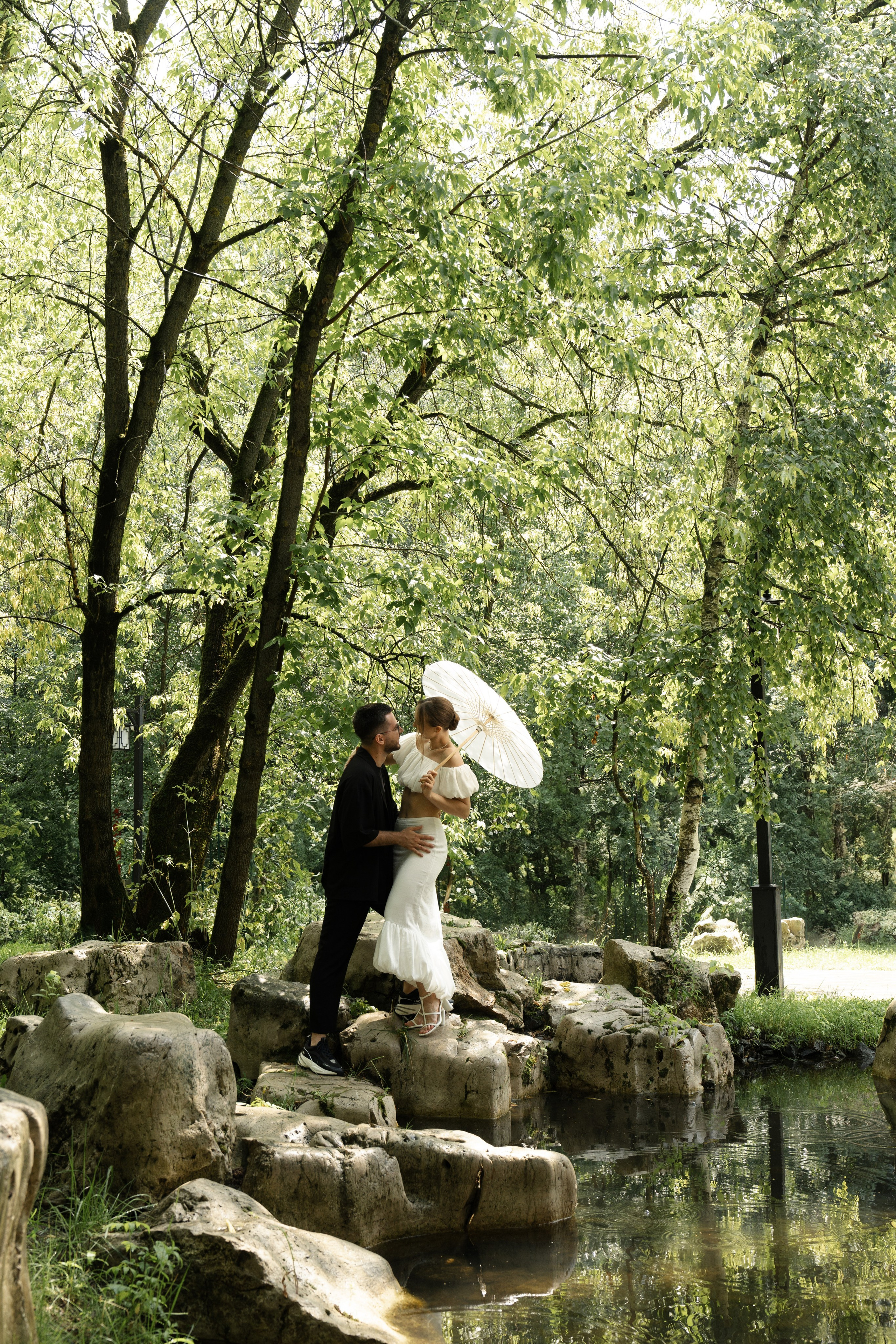 «комфорлабельно и эстетично». Свадебный фотограф Наташа Брифли