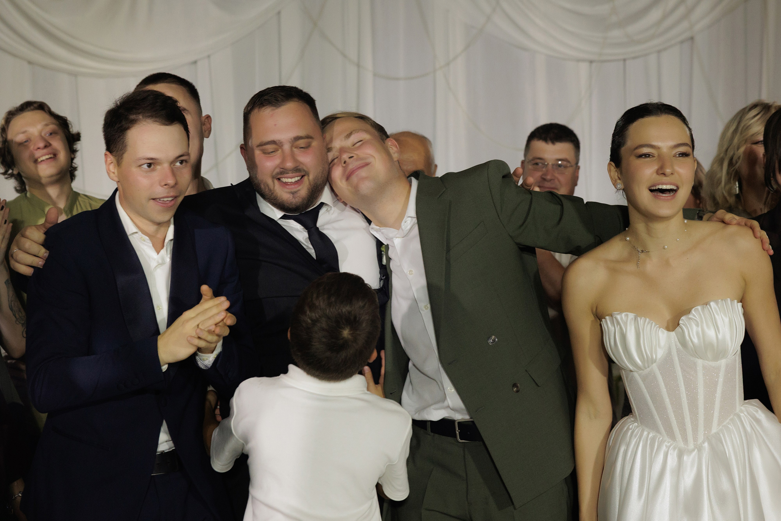 Ты рядом со мной, и это — самый чистый кайф! ♥. Свадебный фотограф Калининград