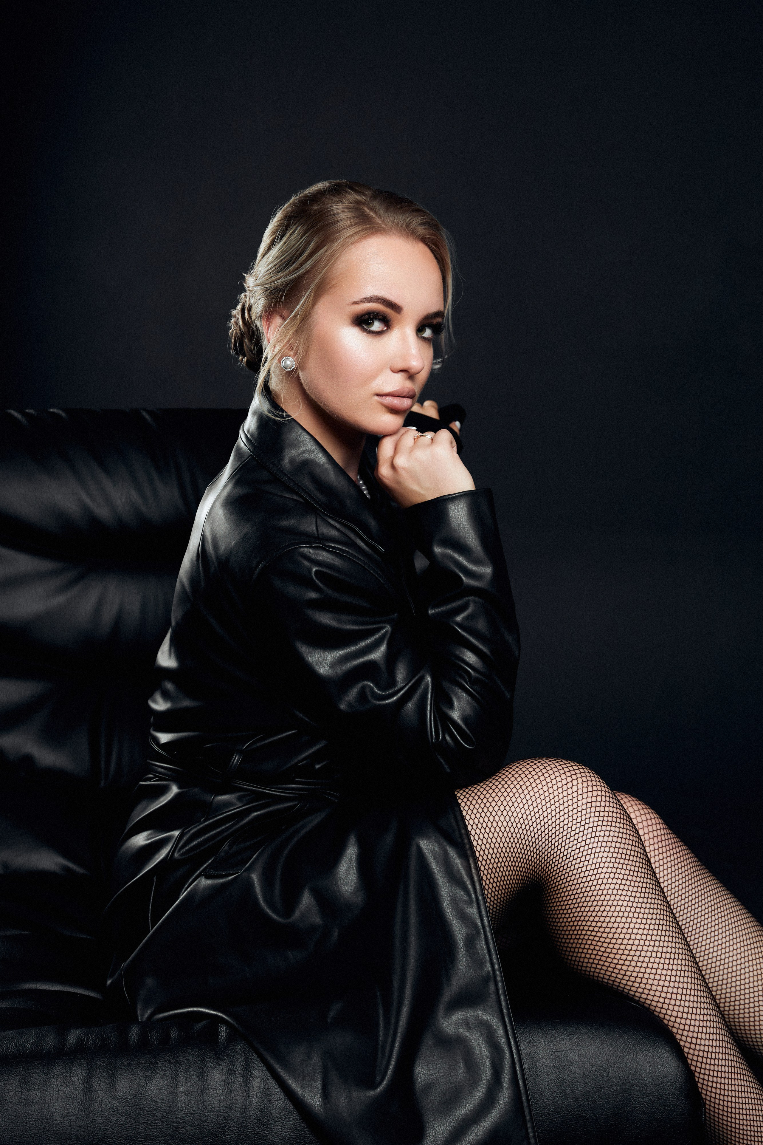 Студийные женские. Фотограф в г. Уссурийск Юлия Зозуля