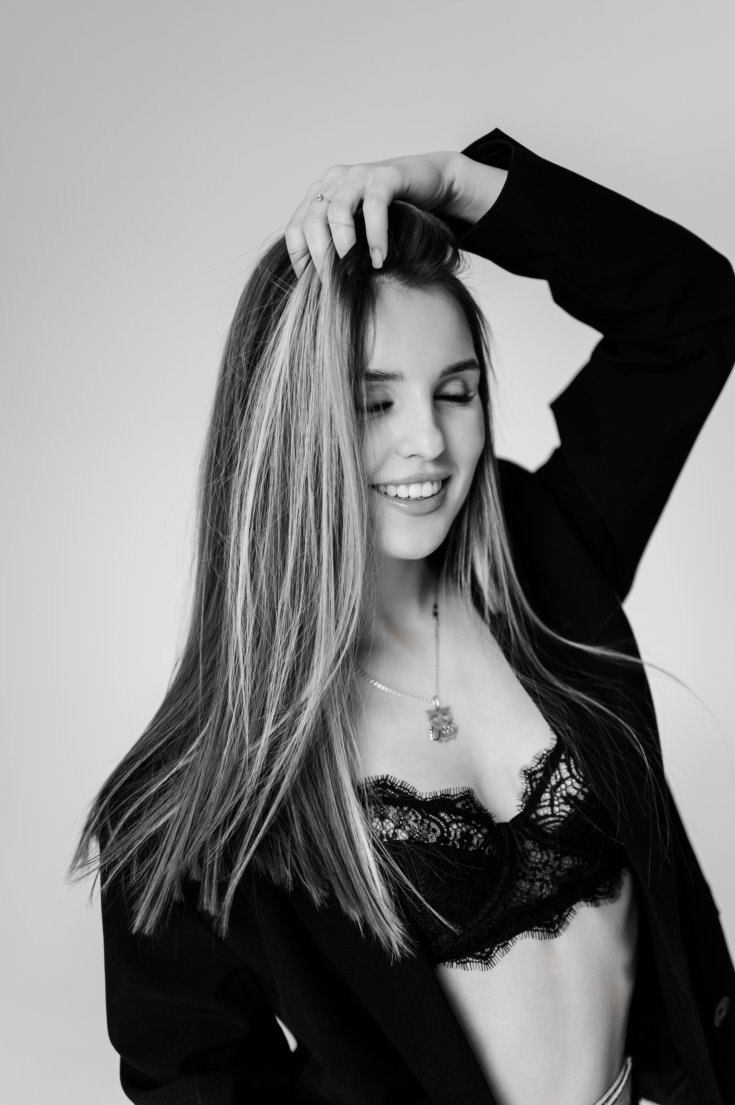 Алина, съемка на циклораме. Свадебный и семейный фотограф Евгения Кононова