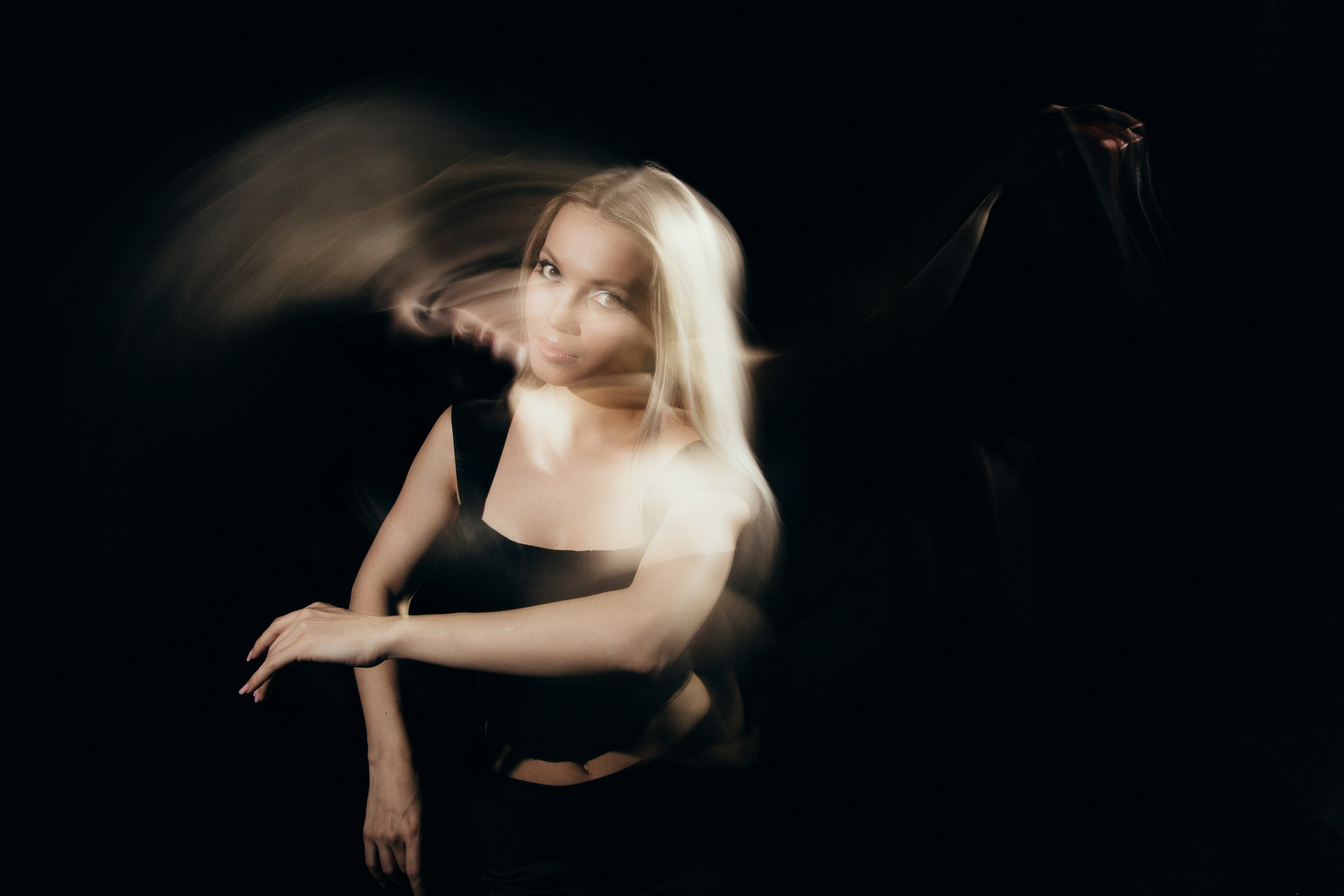 Проект для Свободного театра современного танца. Фотограф Татьяна Жбанова