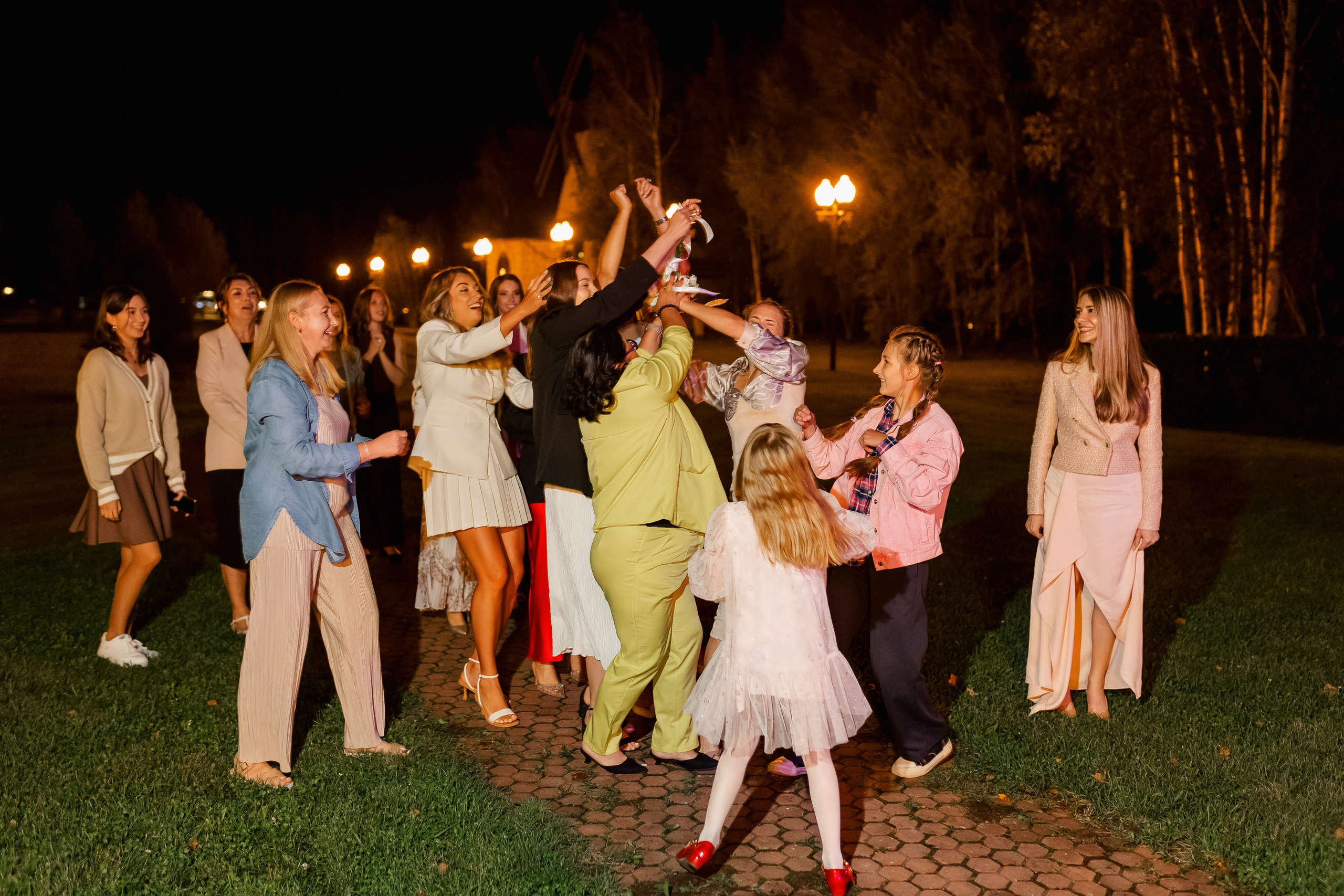 Павел и Вера. Мельница. Выездная регистрация. Свадебный фотограф в Хабаровске