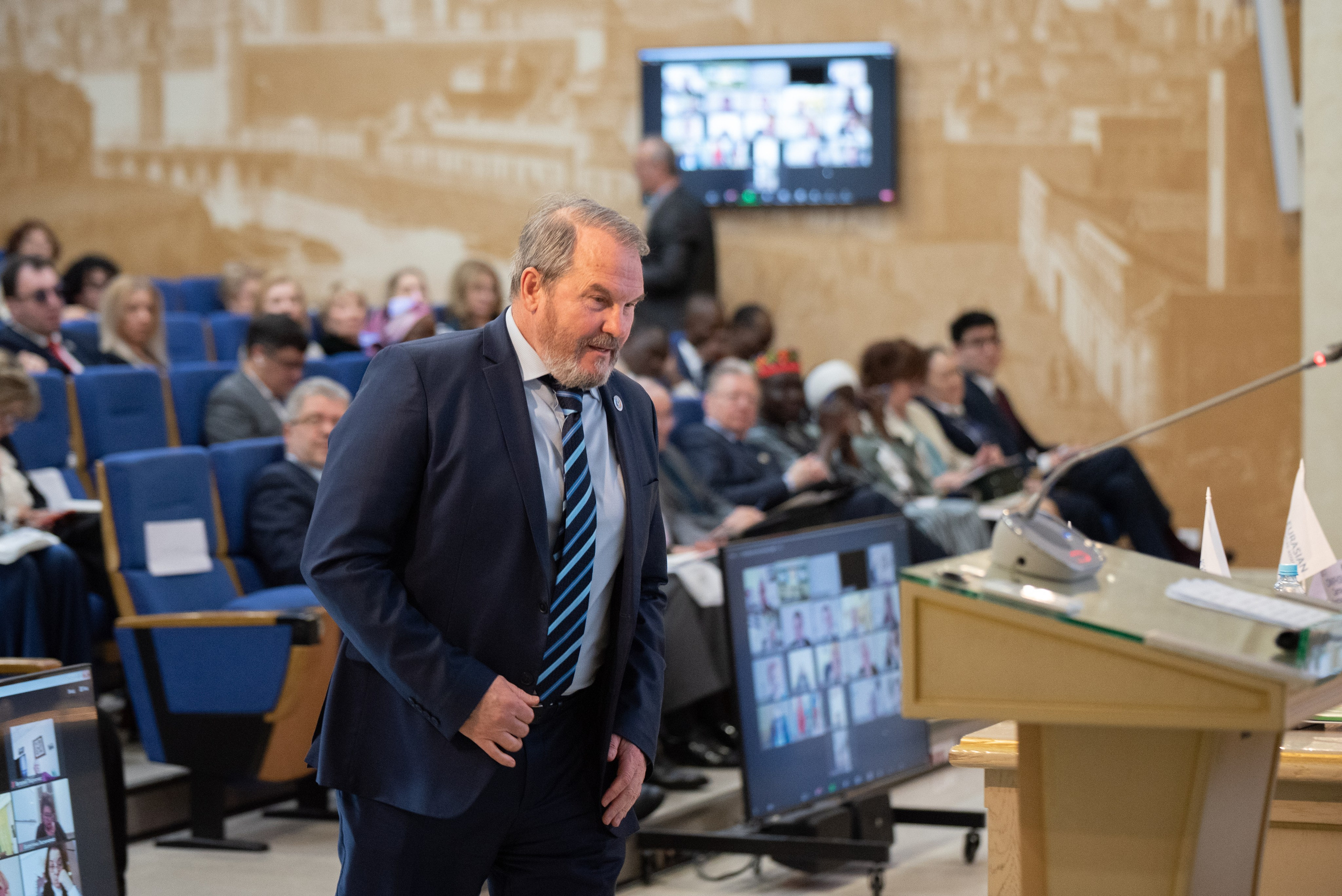ГЕНЕРАЛЬНАЯ АССАМБЛЕЯ НАРОДОВ ЕВРАЗИИ (деловой репортаж). Портретная и репортажная съёмка