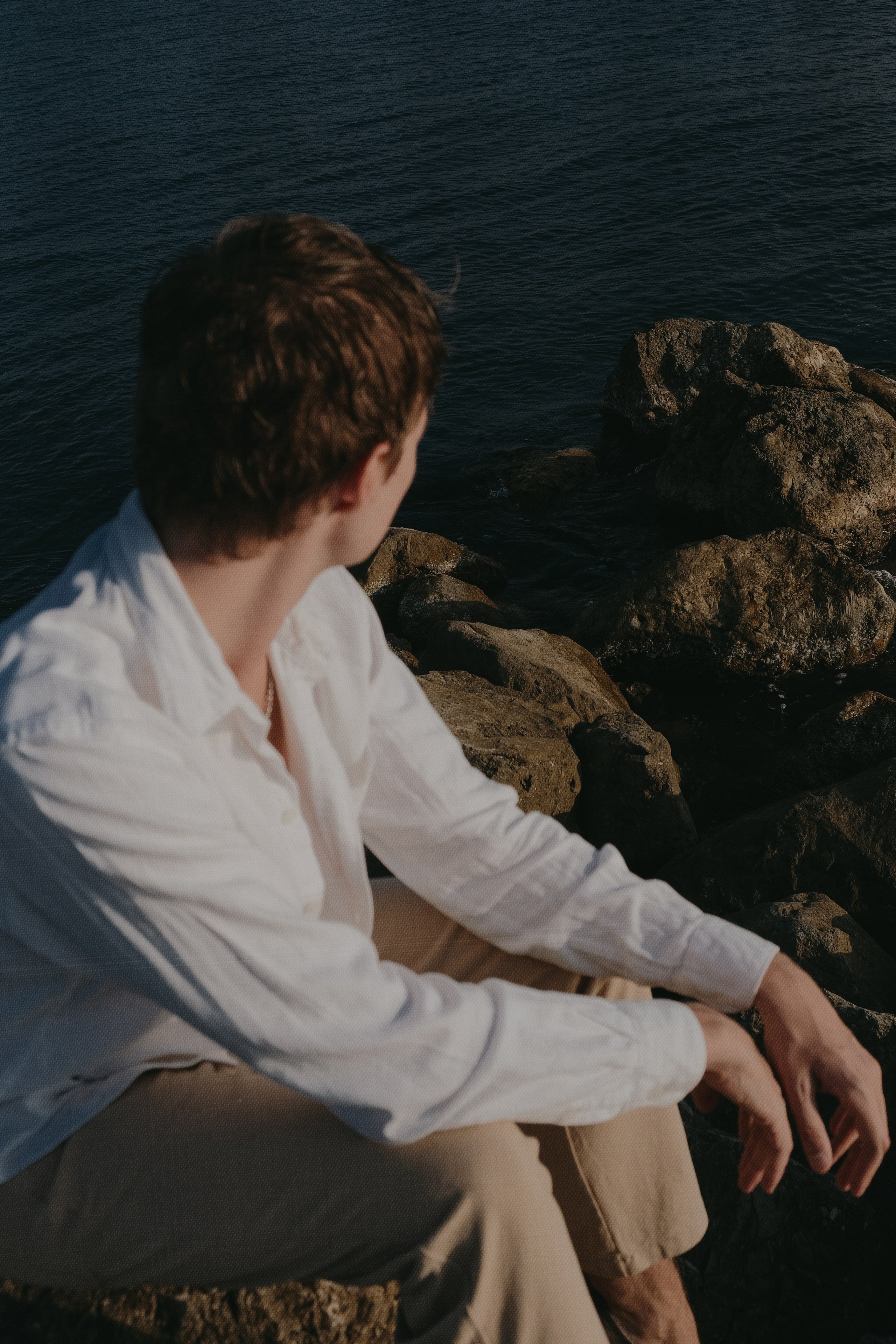 Юноша у моря. Gerasko Aleks — Портрет, кричащий тишиной