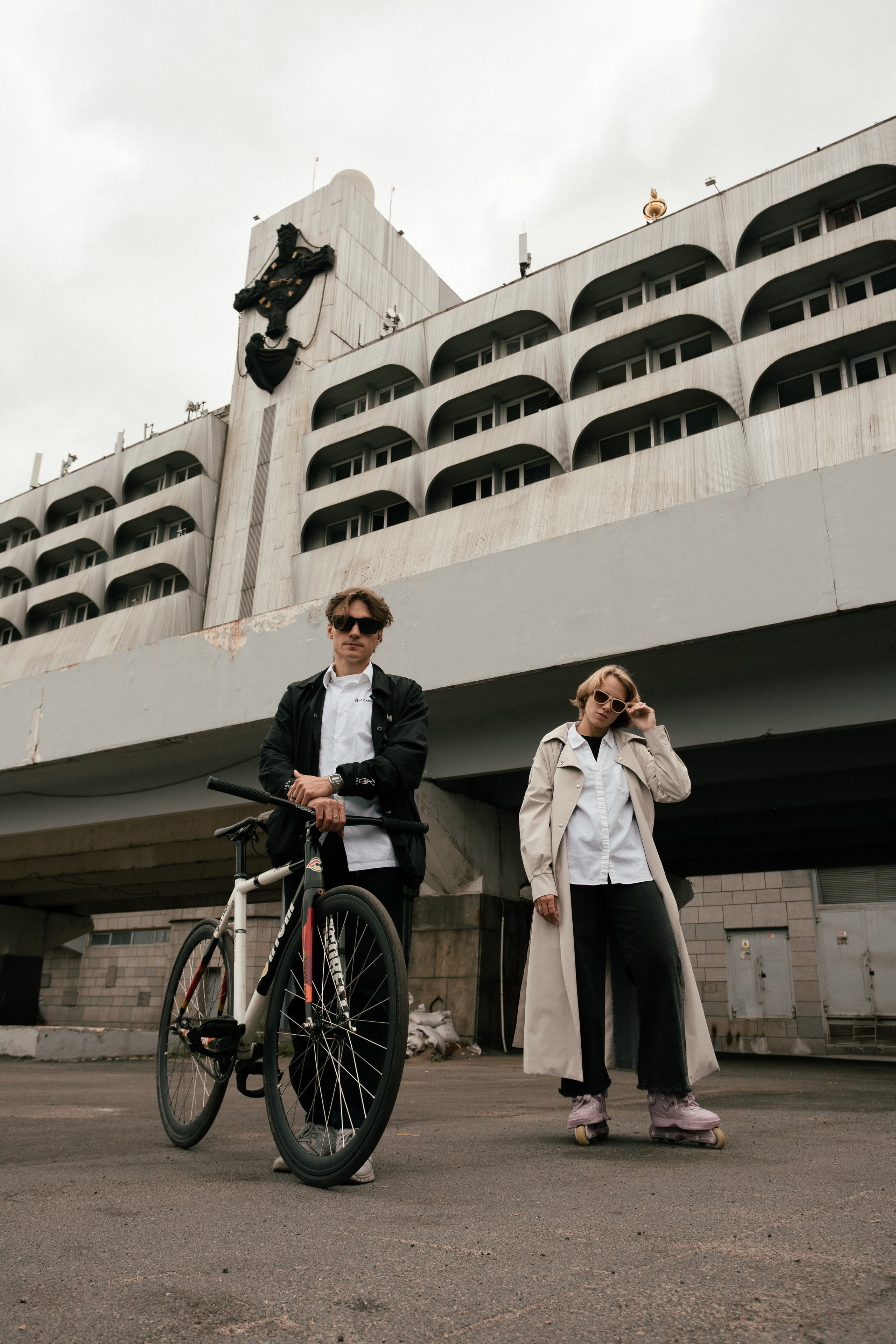 Antonbentframe x dasha_texture_bounce. Шмитов Егор