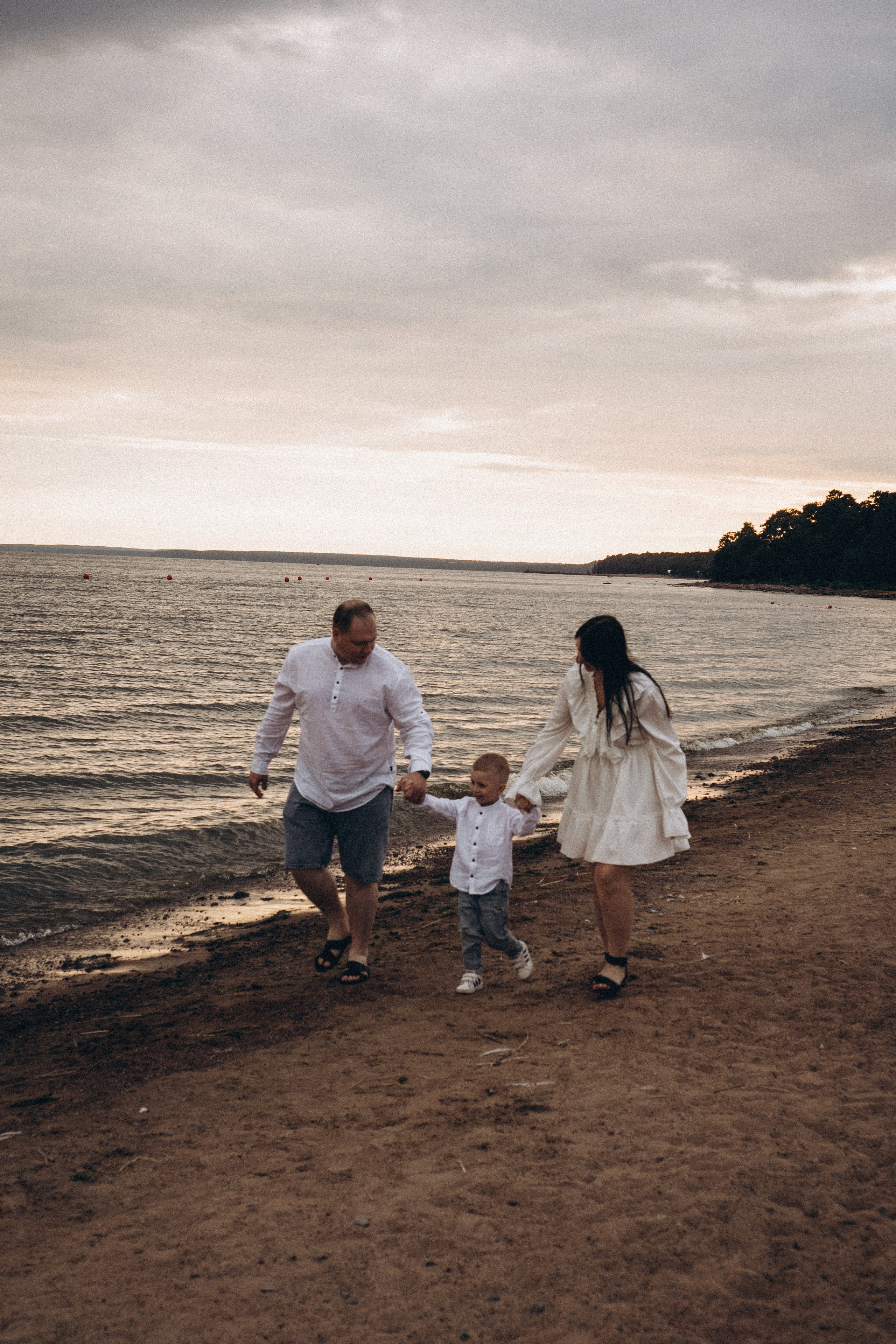 Семейная история на берегу залива. Профессиональный фотограф, Санкт-Петербург — Виктория Богомолова