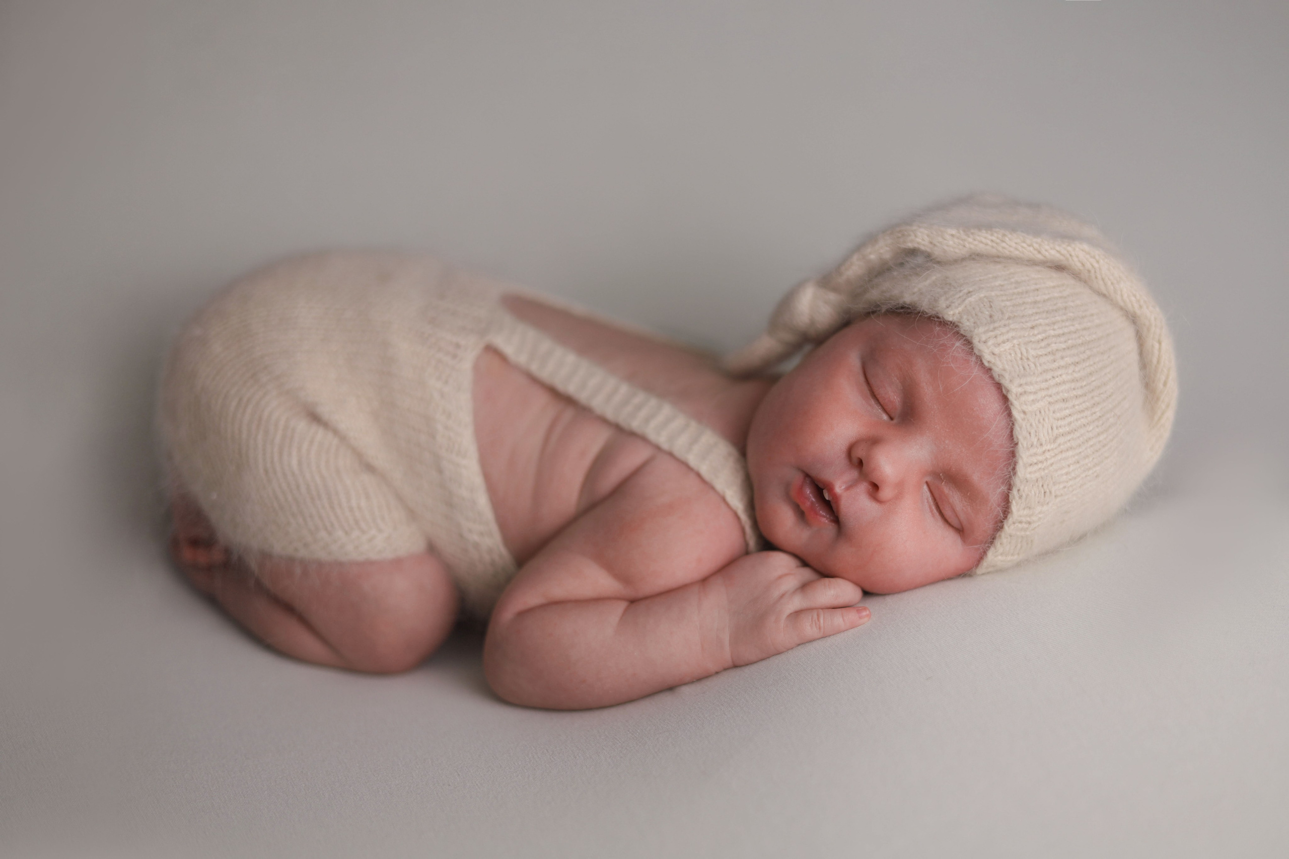 Только малыш. Фотограф новорожденных Саратов