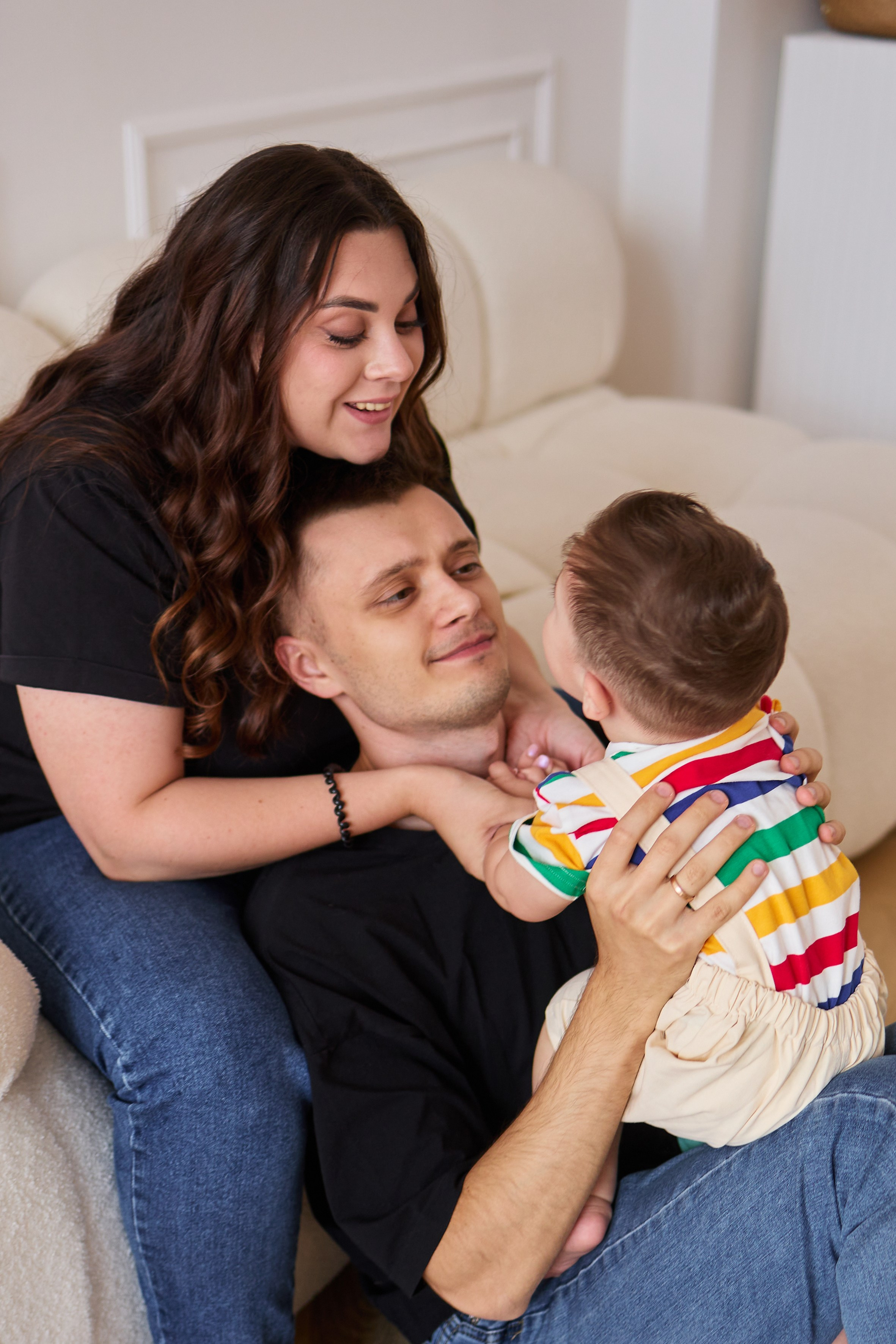 Семейная фотосессия в Краснодаре — фотостудия Roomy