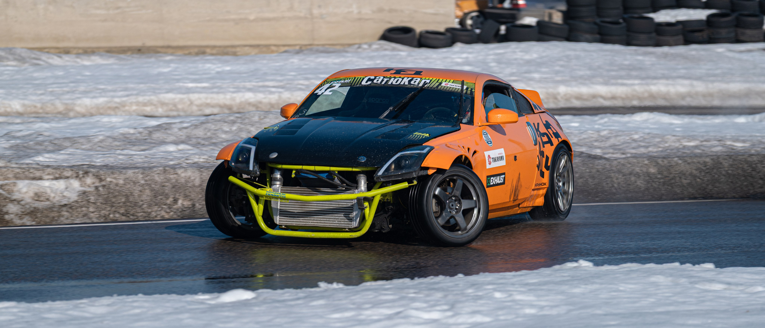 Спортивная автомобильная съемка. Malenkyia