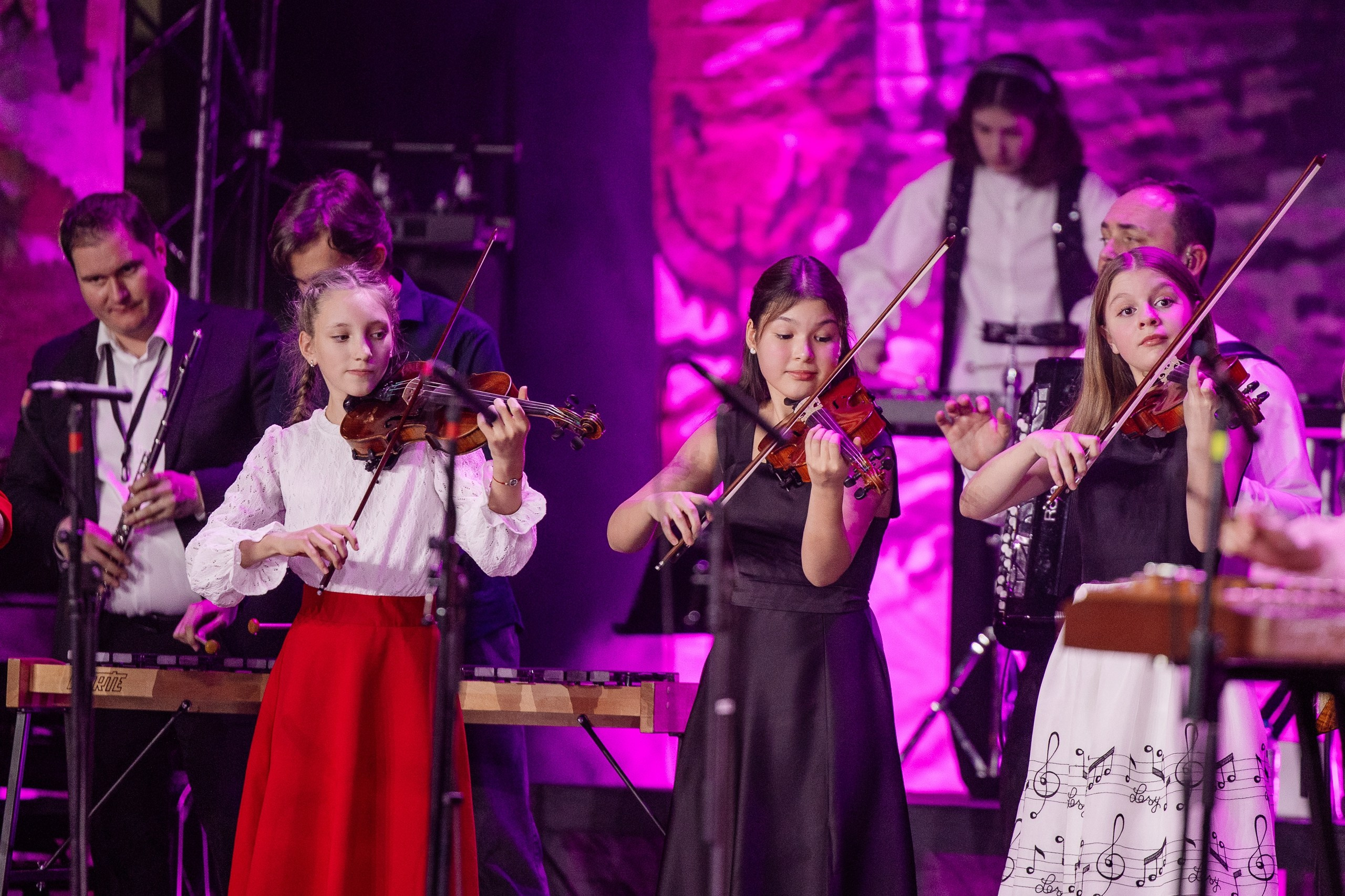 Гала-концерт Фестиваля «МИР» 2025. Александр Ченченко ака Саша Че. Свадебный и репортажный фотограф. Москва