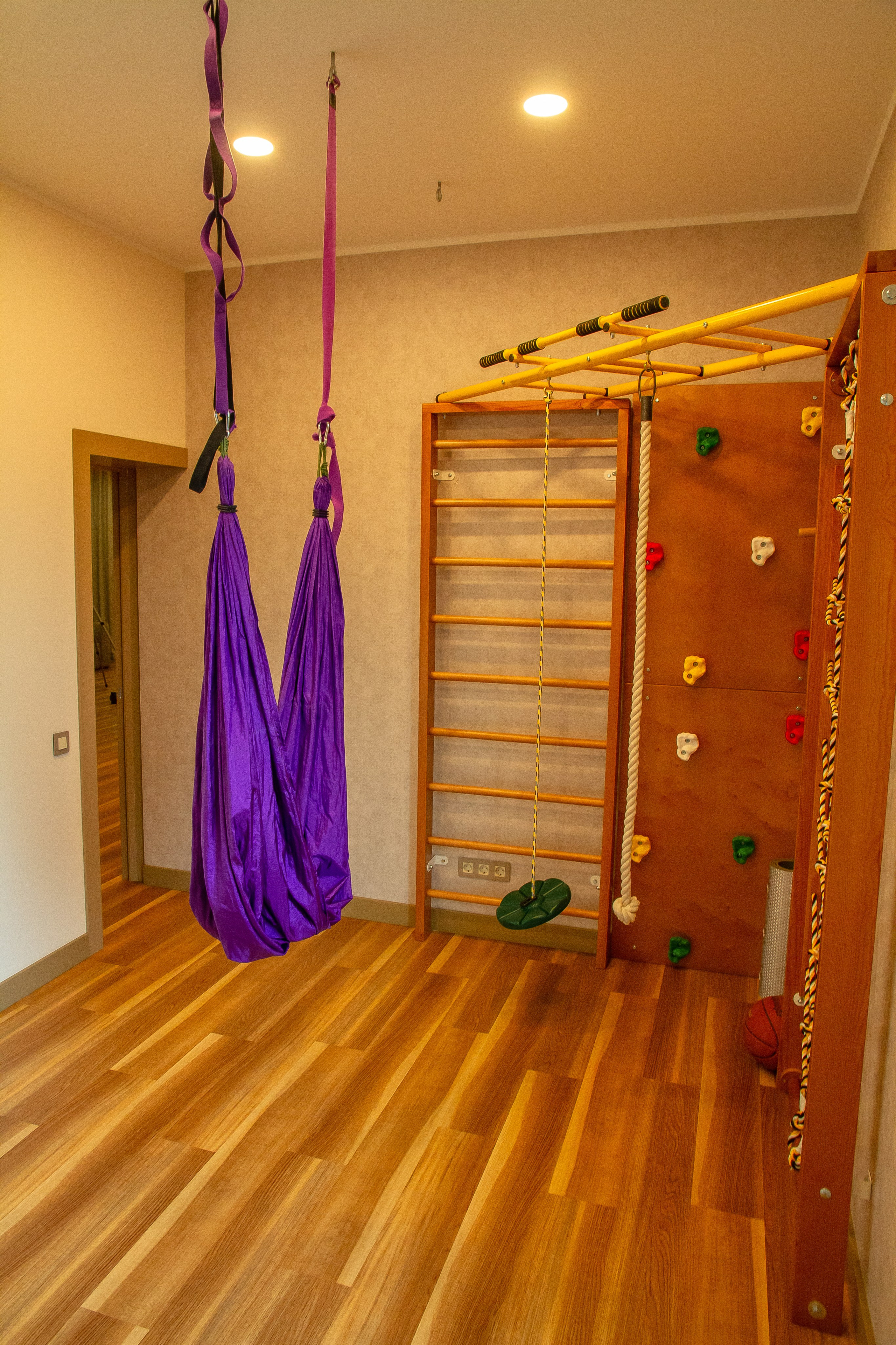 Дом 1. Фотограф Антон Катунин | Симферополь