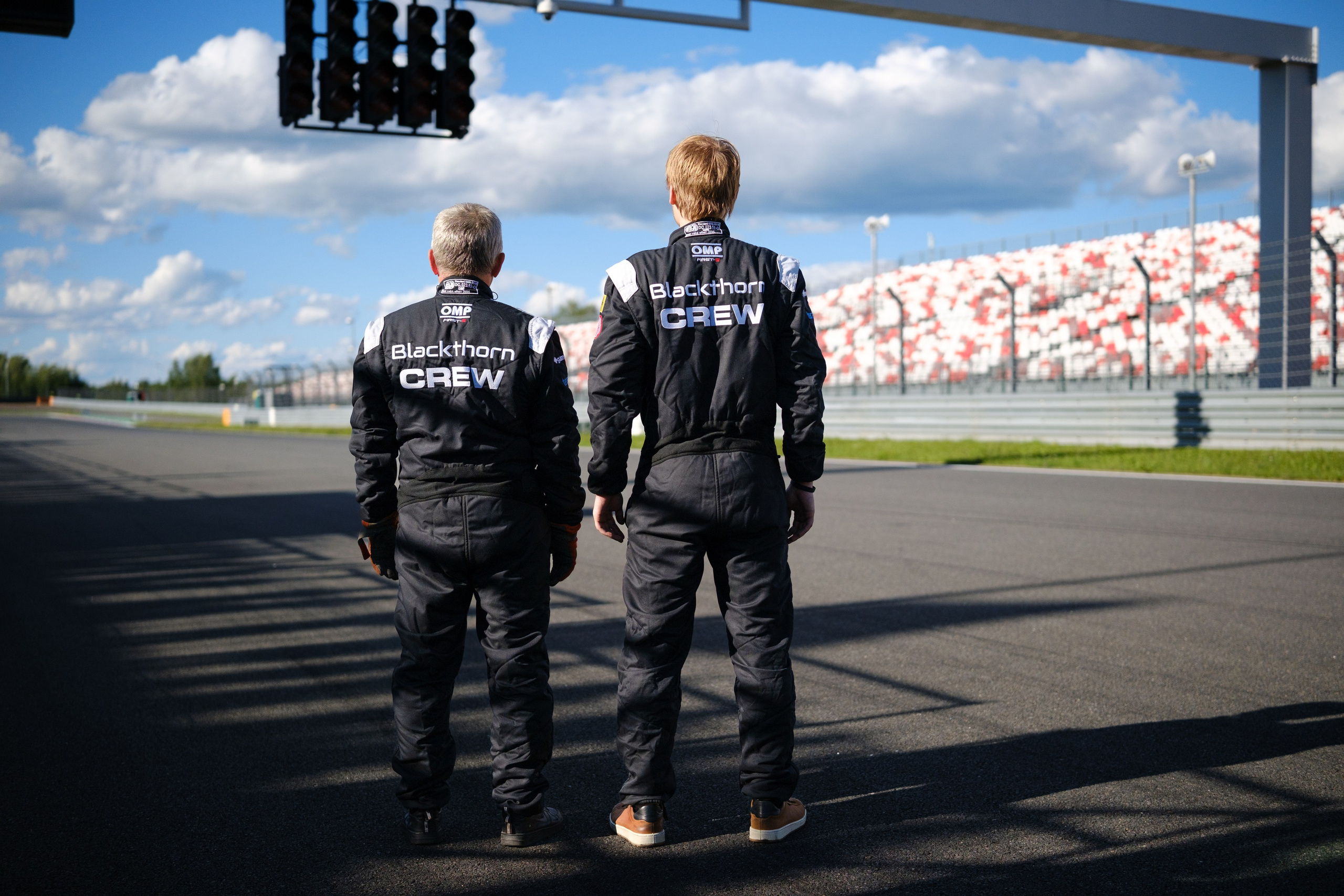 Российская серия гонок на выносливость. Авто и мотоспорт — фотограф Антон Медведев iCoguar