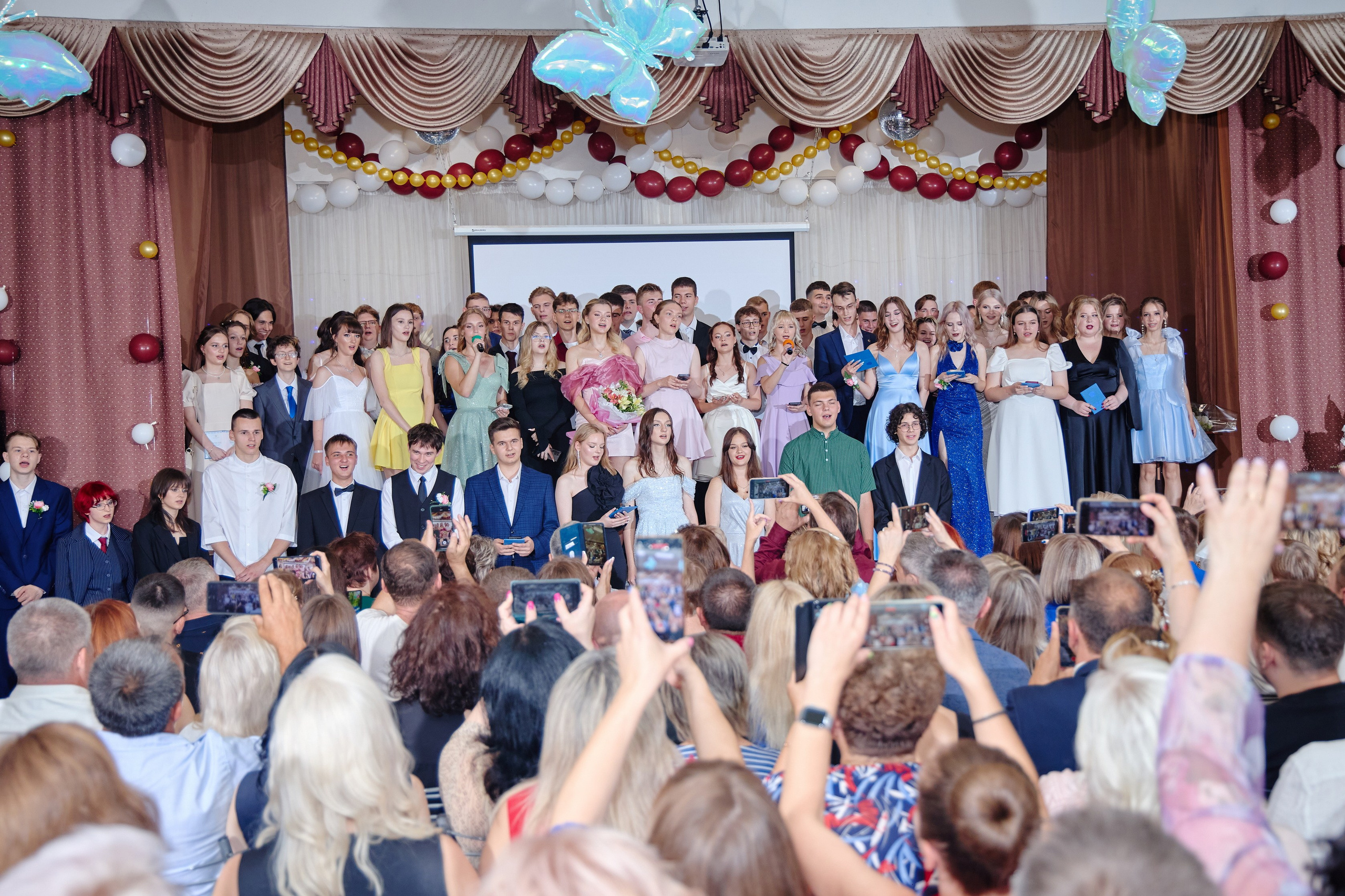 Выпускной 35 Сош. Фотограф Выпускные альбомы Таганрог Сергей Коробченко