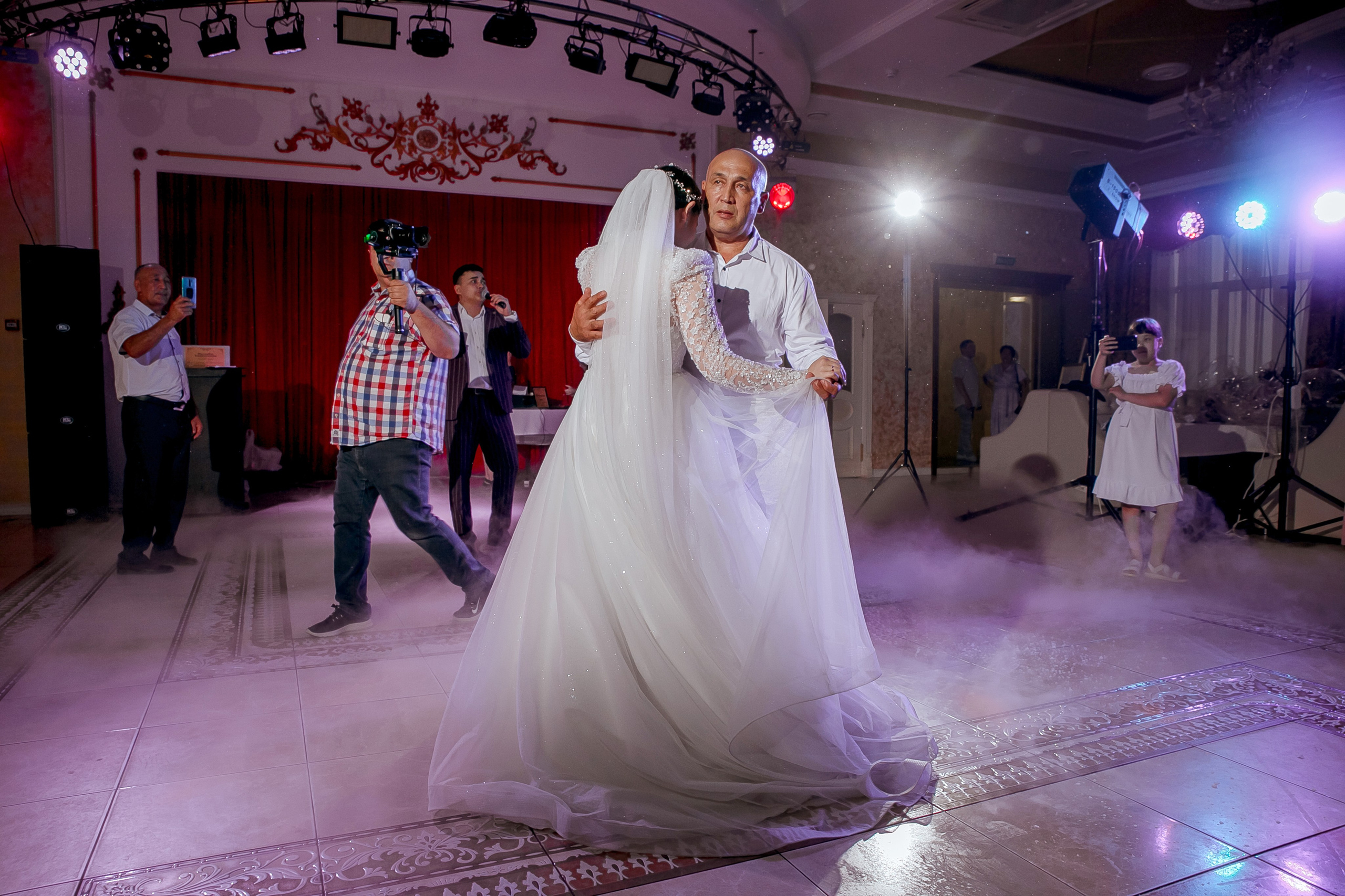 Данияр & Анжелика. Свадебный и семейный фотограф в Саратове Екатерина Ромакина