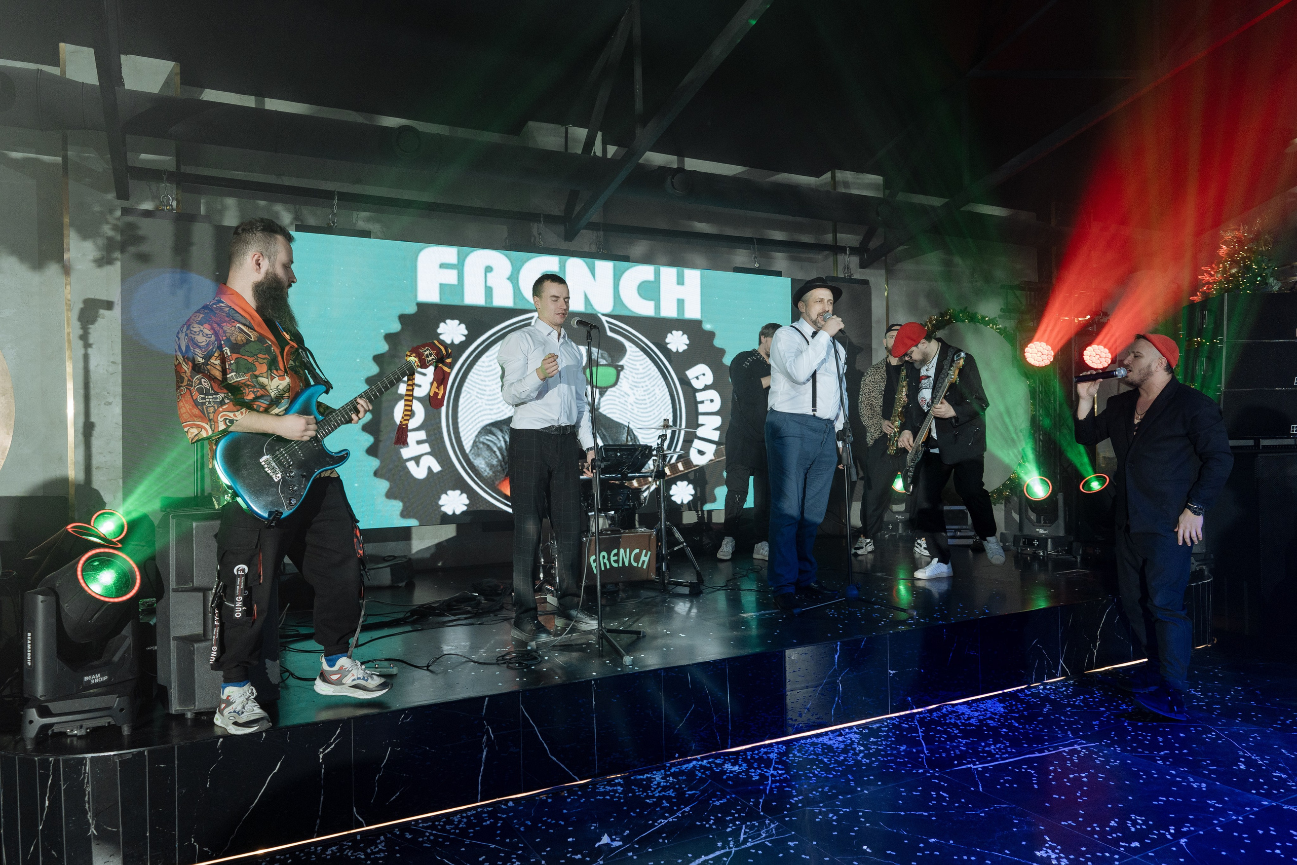 Альбион Тур